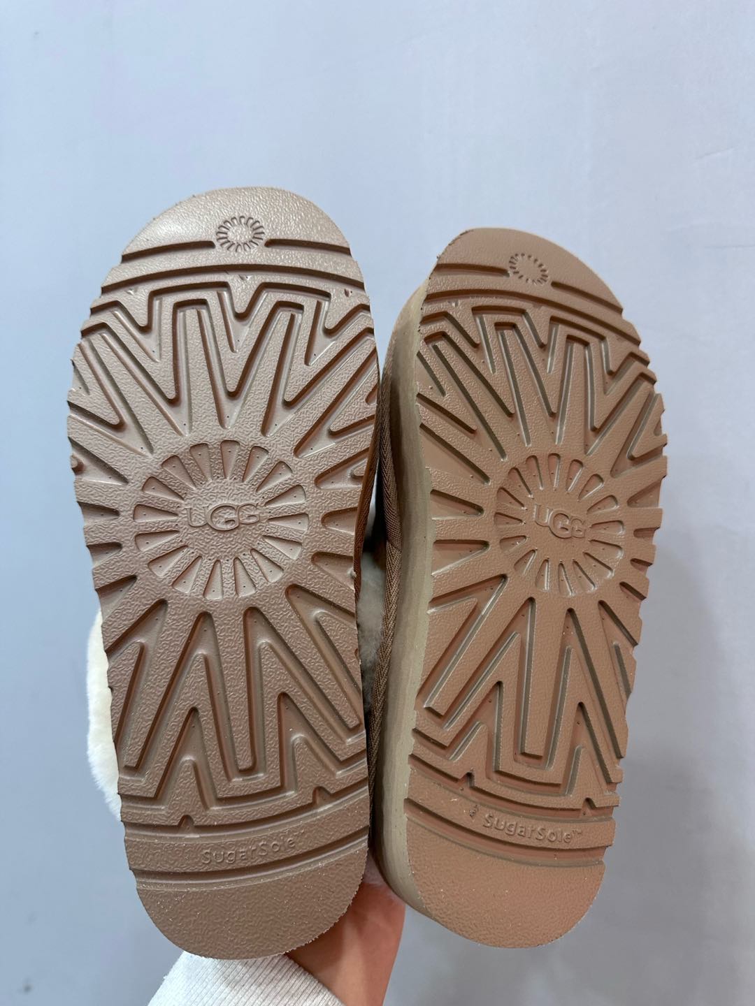 クロムハーツ x UGG スライド カーキ 画像 7