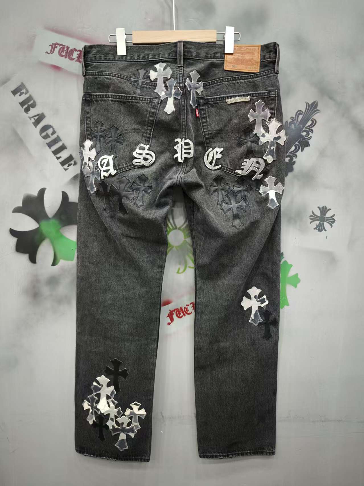 クロムハーツ x リーバイス Aspen 限定 ジーンズ 詳細画像 1