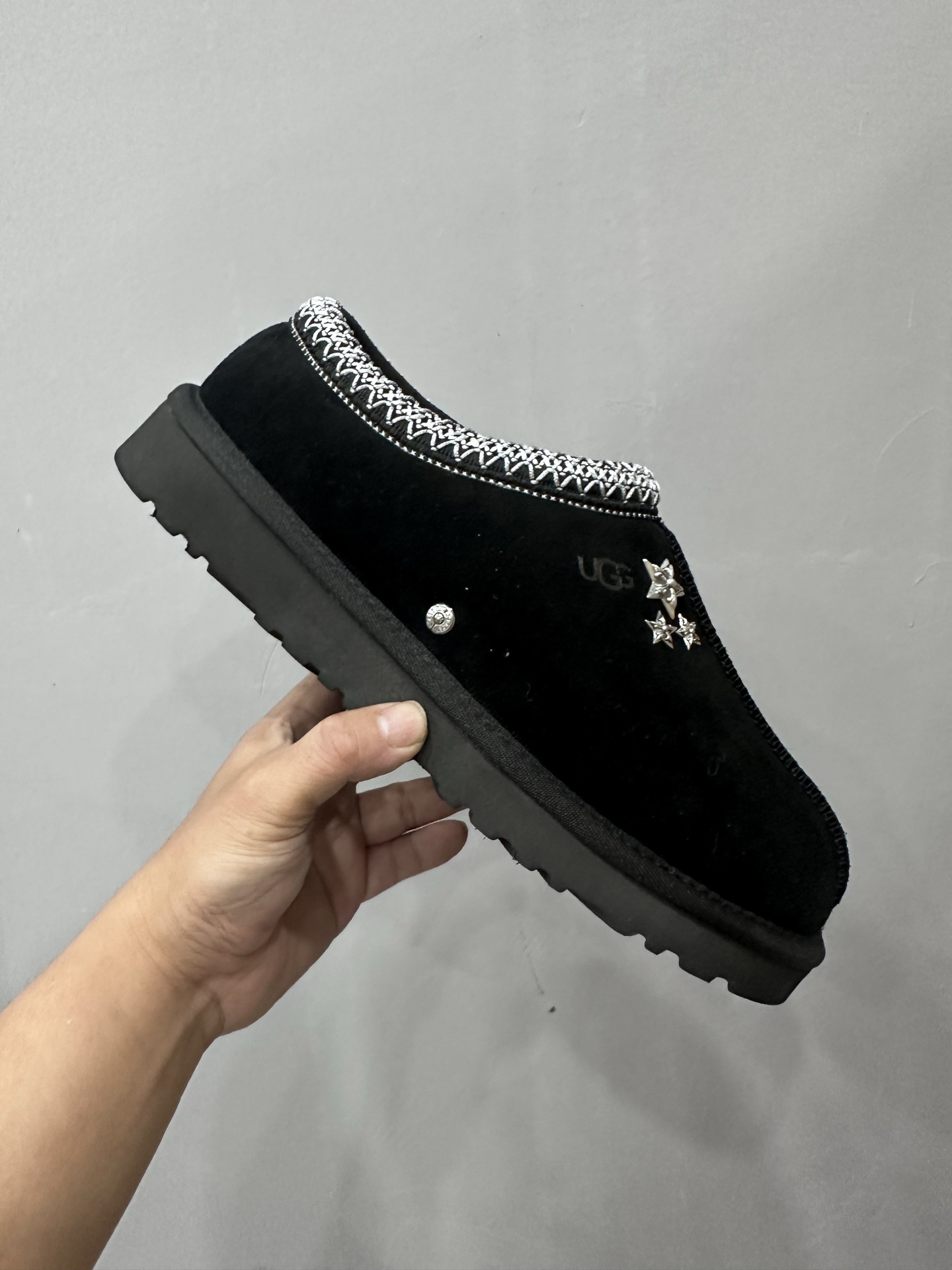 クロムハーツ x UGG スライド ブラック 詳細画像 1