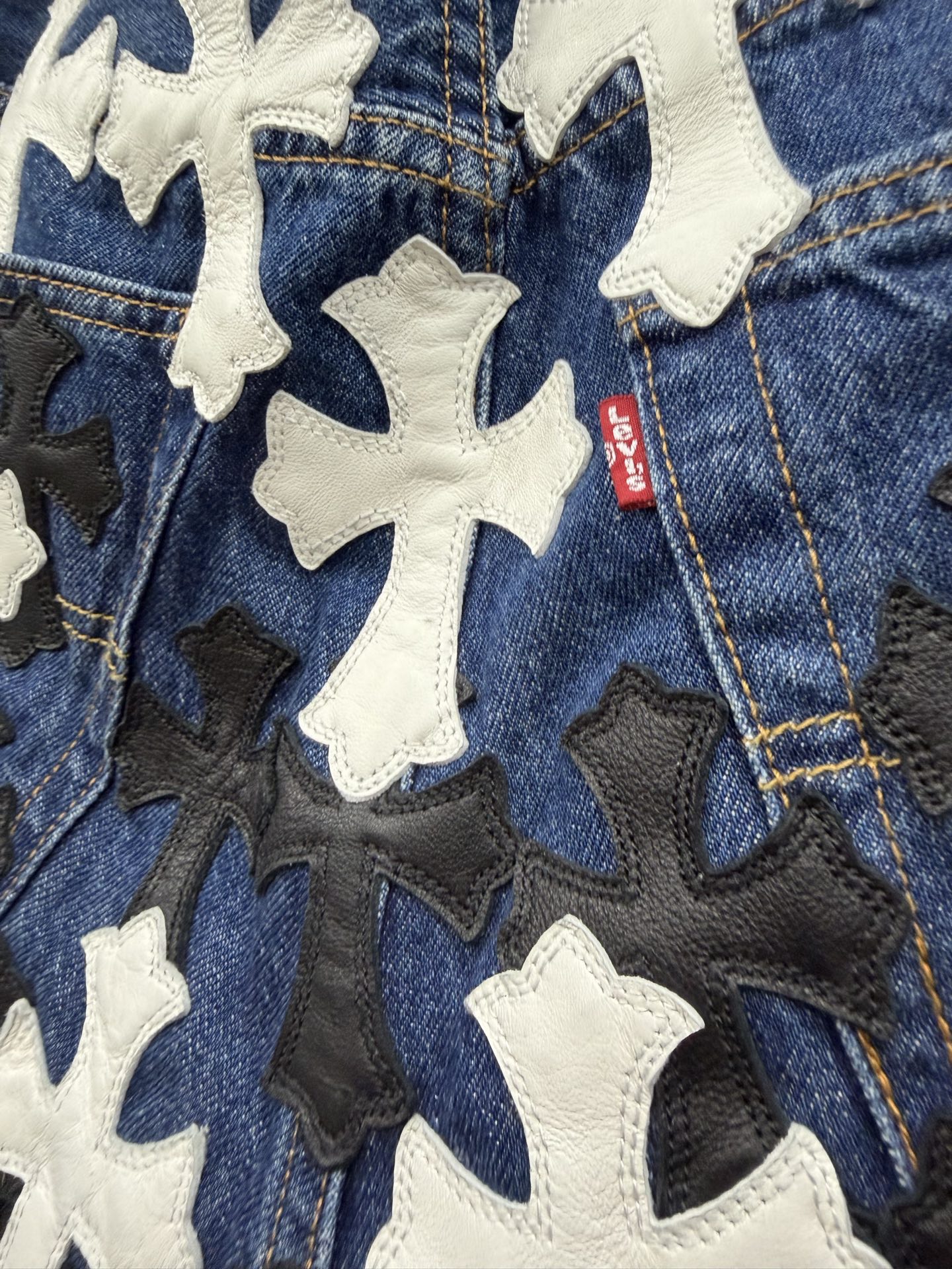 クロムハーツ x リーバイス 501 F*ck You 限定 レザーパッチワーク ジーンズ 画像 6