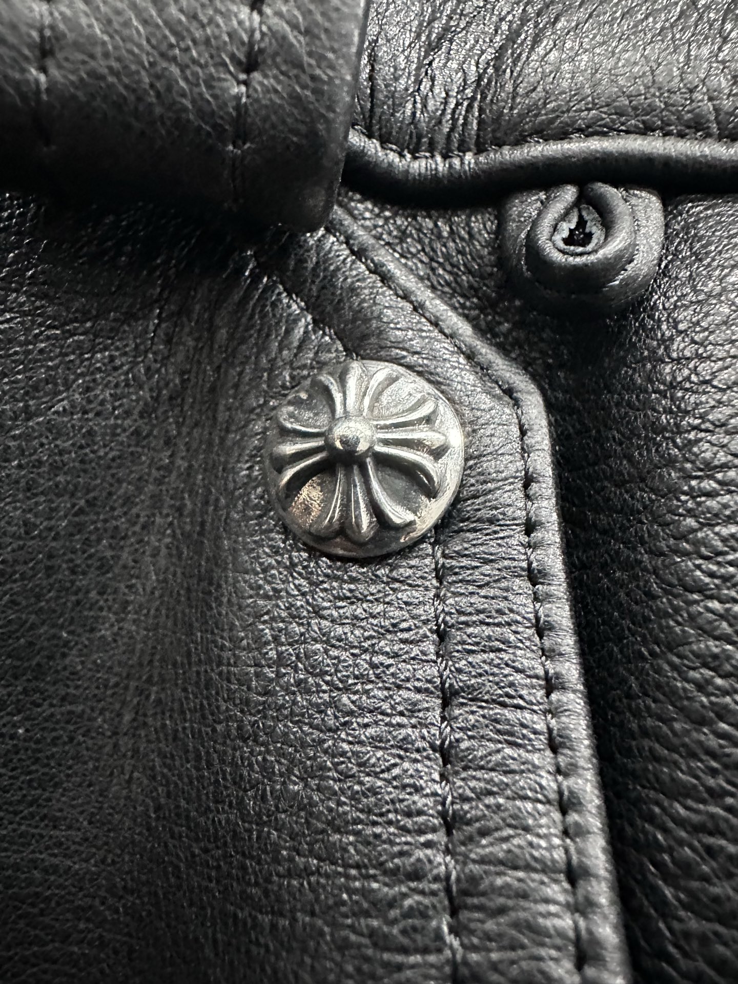 クロムハーツ Double Knee Work Leather ジーンズ ブラック 詳細画像 2