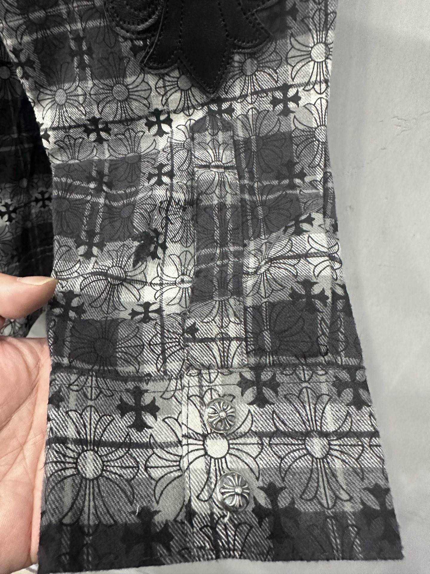 クロムハーツ Plaid レザーパッチ シャツ ブラック グレー 画像 8