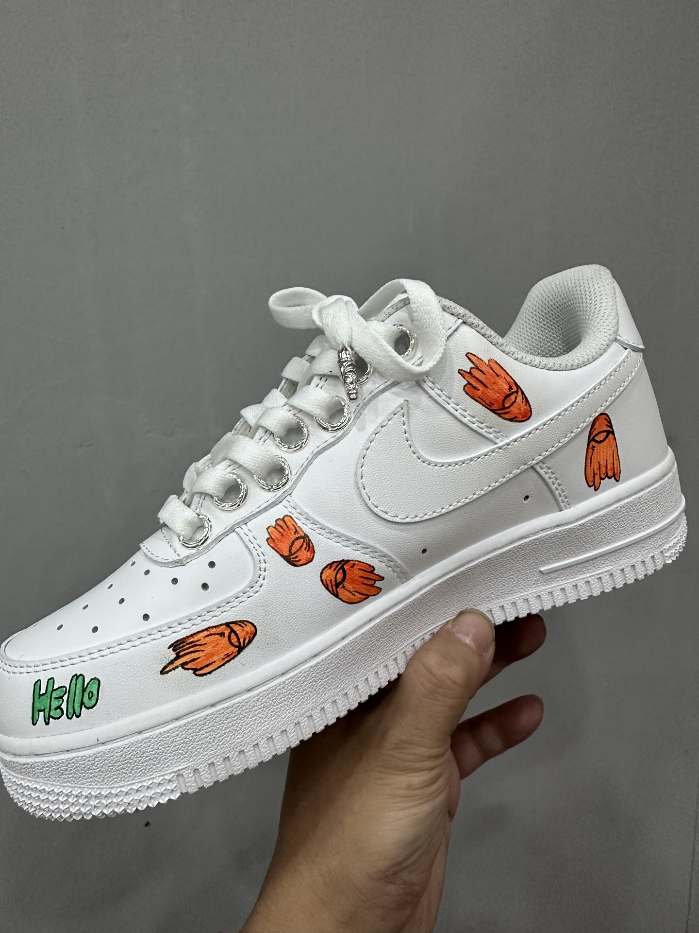 クロムハーツ x Nike Matty Boy ハンドペイント Air Force 1 ホワイト グリーン レッド 詳細画像 2