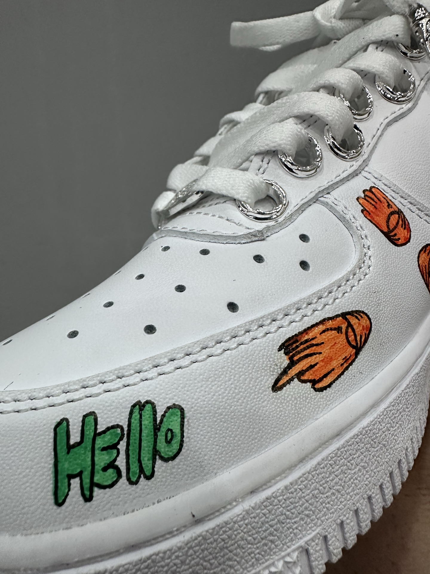 クロムハーツ x Nike Matty Boy ハンドペイント Air Force 1 ホワイト グリーン レッド 画像 6