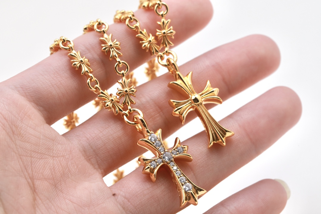 クロムハーツ クロス ネックレス 22K ゴールドプレーテッド ブラックストーン 詳細画像 3