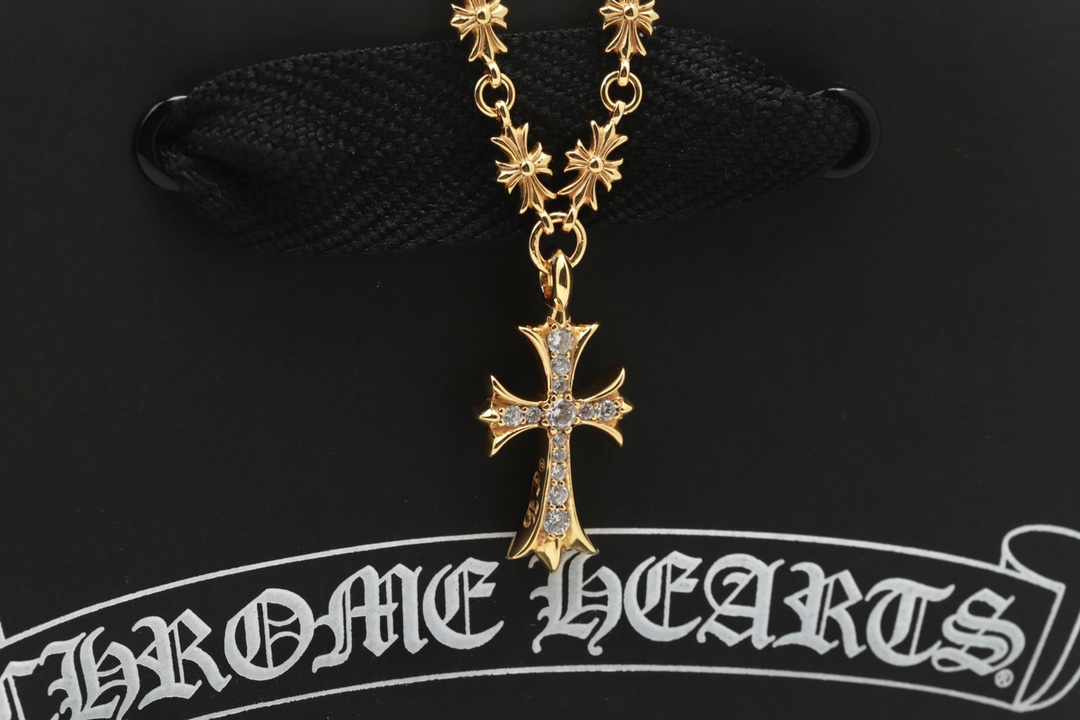 クロムハーツ クロス ネックレス 22K ゴールドプレーテッド ブラックストーン 画像 5