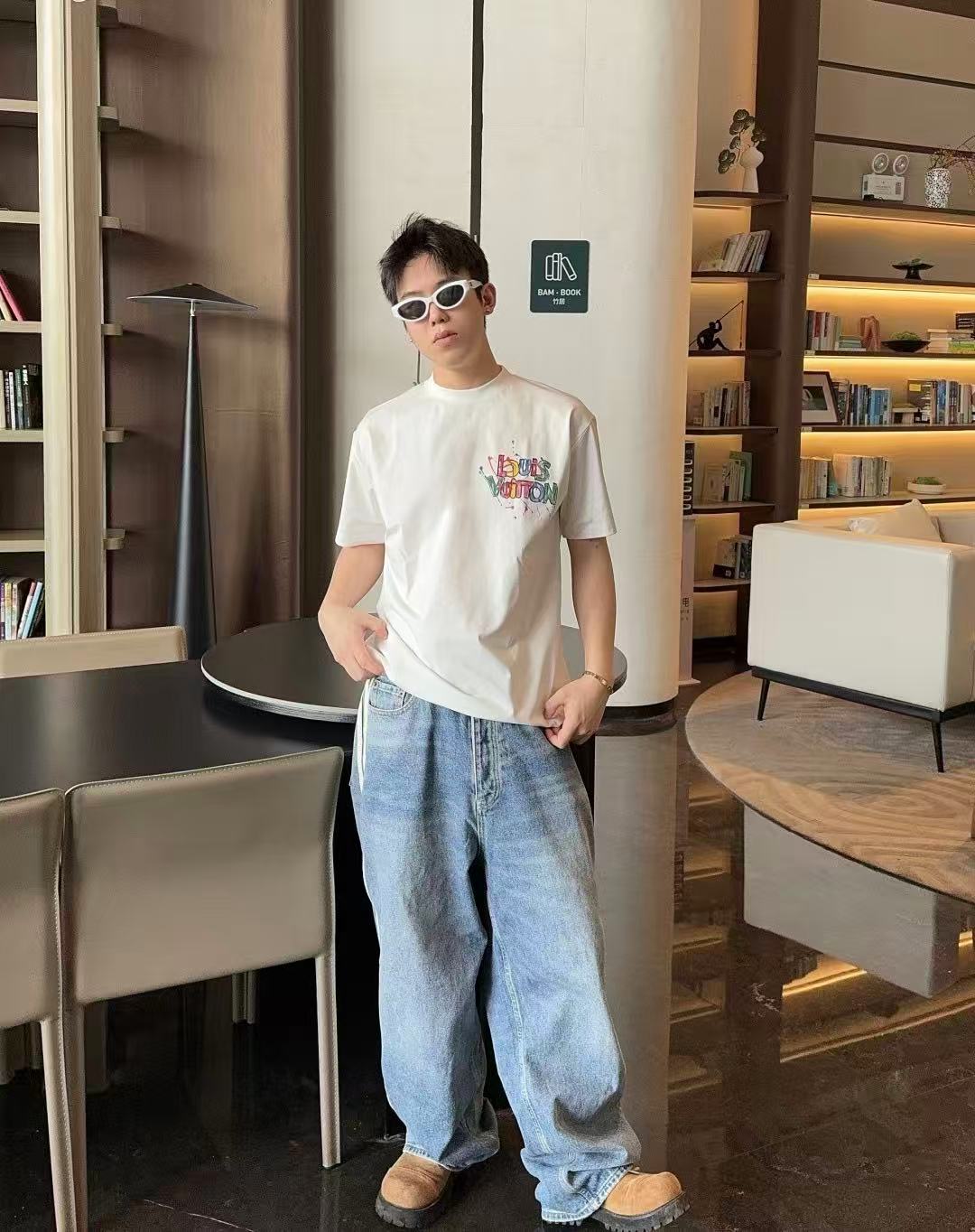 ルイ・ヴィトン ペインテッドモノグラム レターTシャツ ホワイト 画像 9