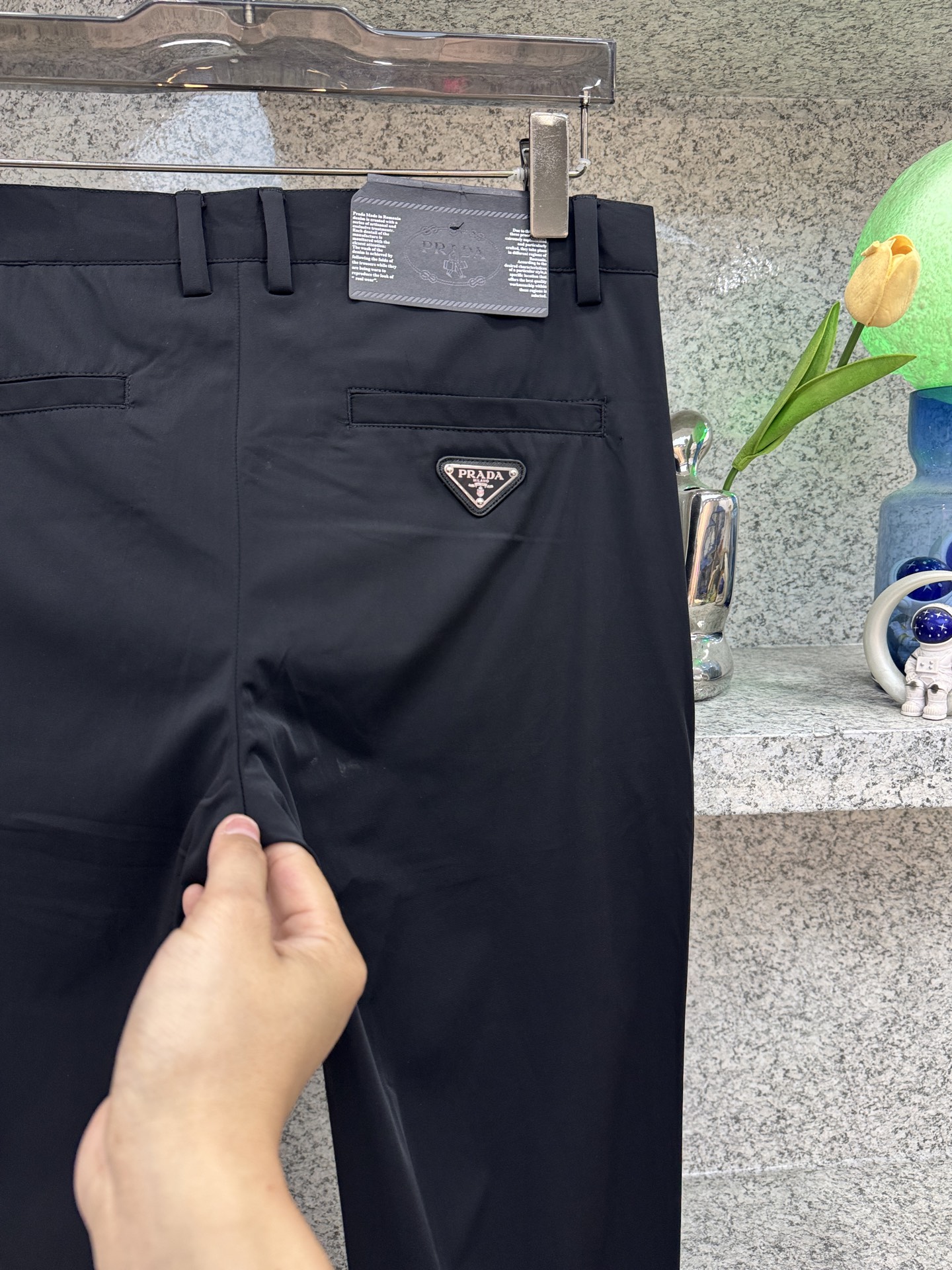 プラダ トライアングルロゴ 速乾カジュアルパンツ 画像 5
