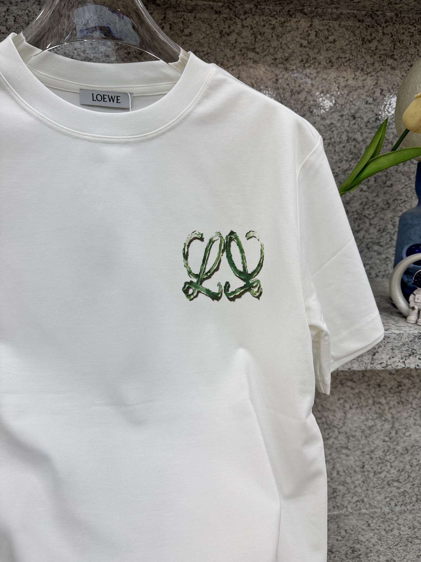 ロエベ チェストアナグラム 刺繍 ティーシャツ ブラック ホワイト 画像 6