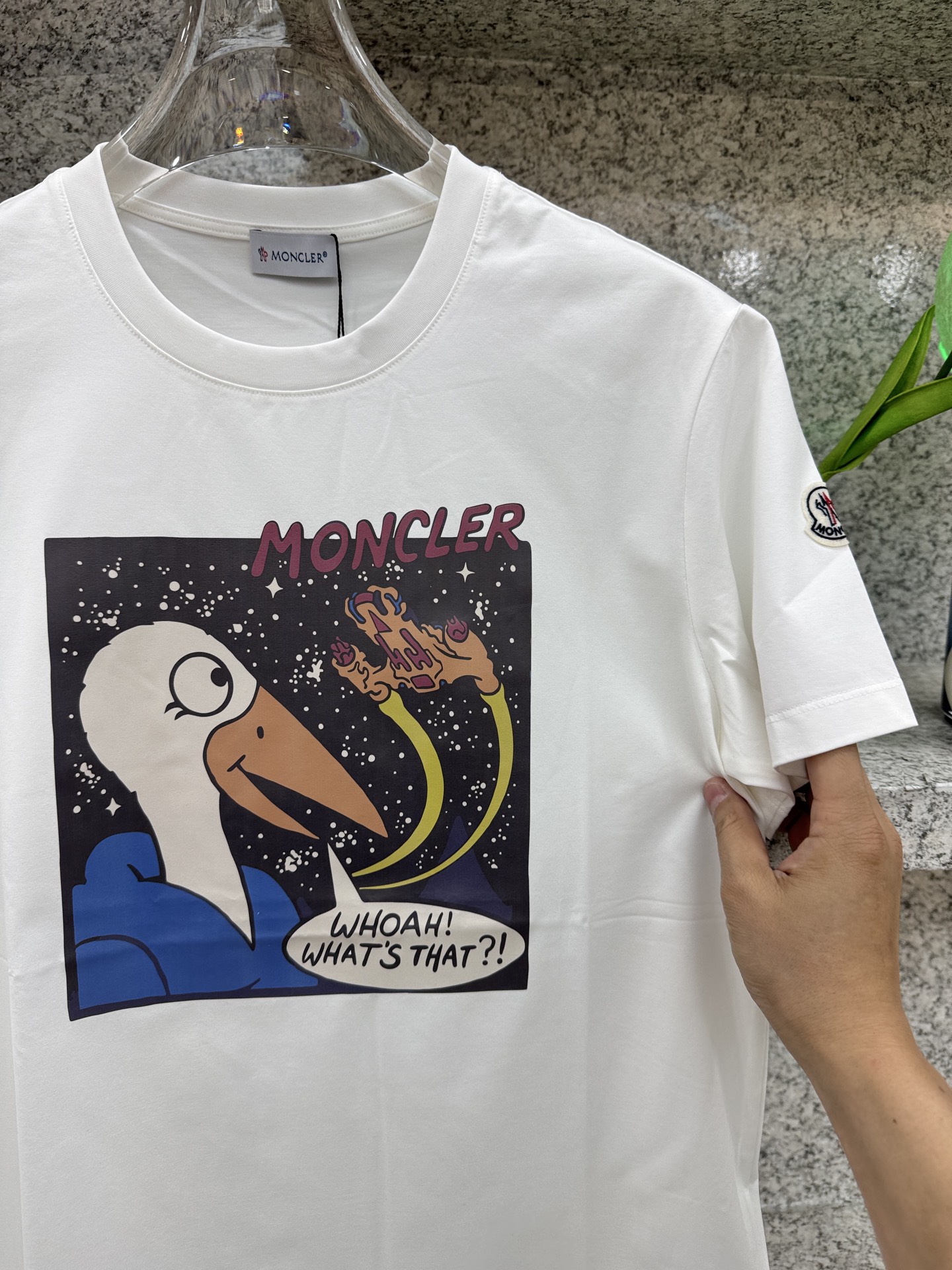 モンクレール スワンムーングラフィック ティーシャツ ブラック ホワイト 画像 8