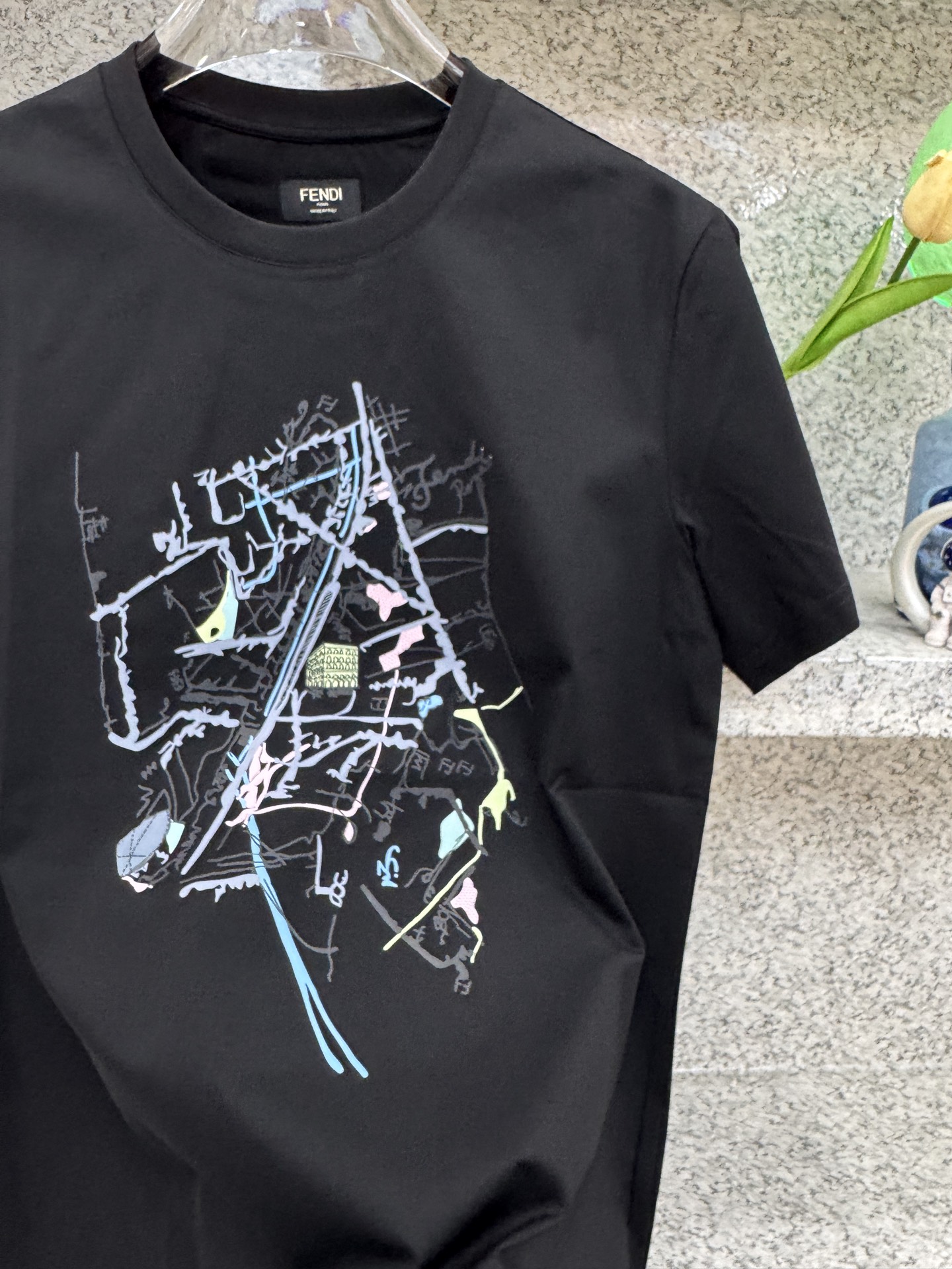 フェンディ グラフィックロゴ 刺繍 ティーシャツ ブラック ホワイト 画像 5