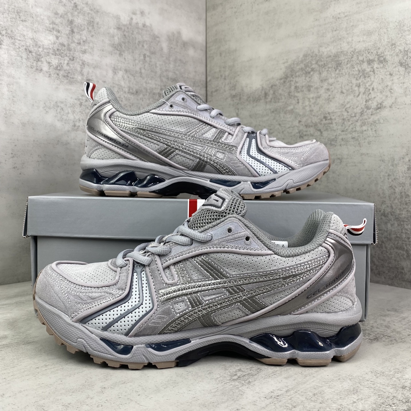 トム ブラウン x アシックス Gel-Kayano 14 シルバー 画像 9