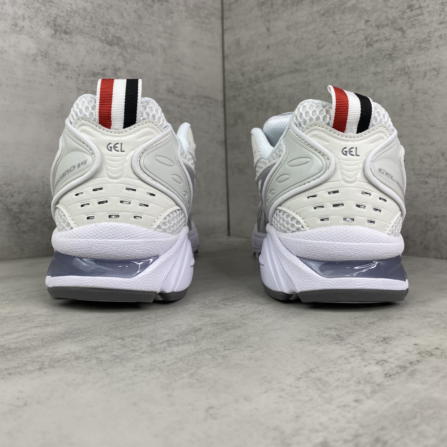 トム ブラウン x アシックス Gel-Kayano 14 ホワイト 画像 5