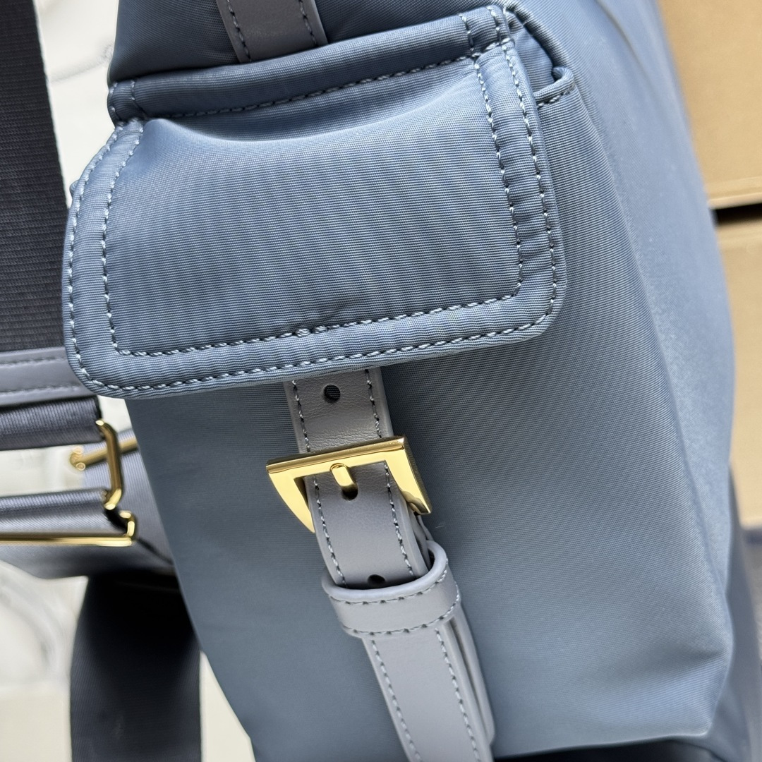 プラダ エクスプロール Re-Nylon レザーバッグ スレートブルー 1BC264 画像 4