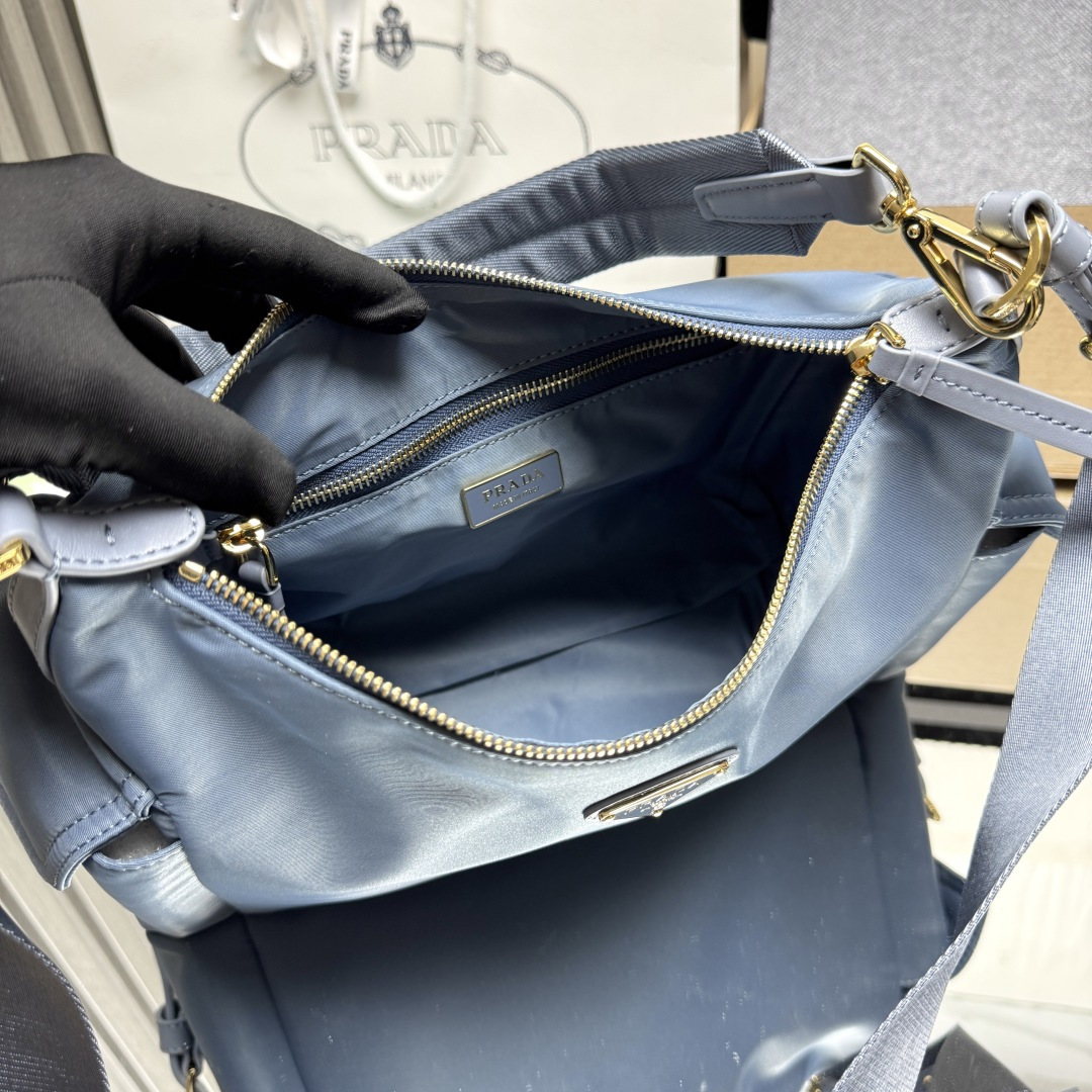 プラダ エクスプロール Re-Nylon レザーバッグ スレートブルー 1BC264 画像 7