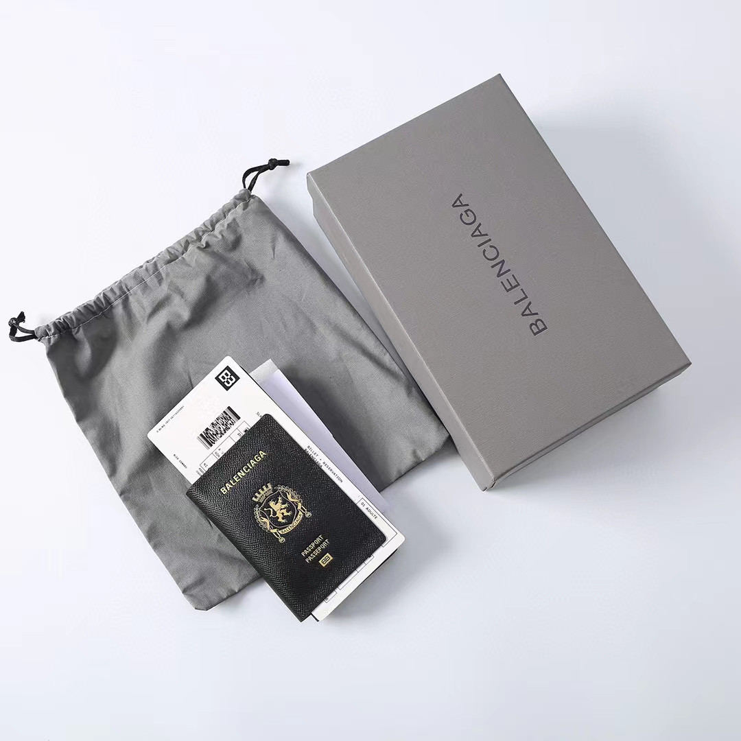 バレンシアガ Passport チケットウォレット バーガンディブラウン 詳細画像 2