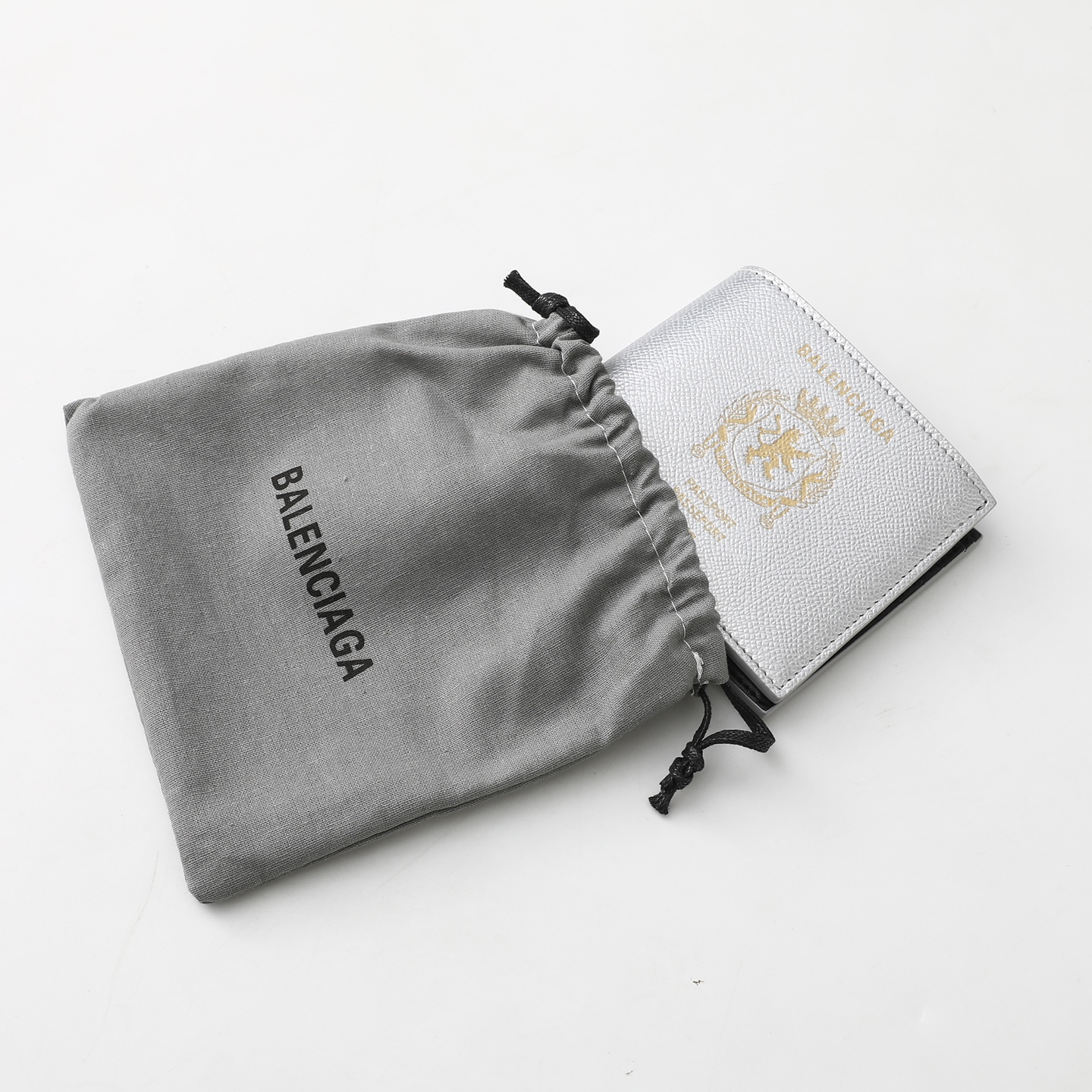 バレンシアガ Passport ウォレット シルバー 詳細画像 1