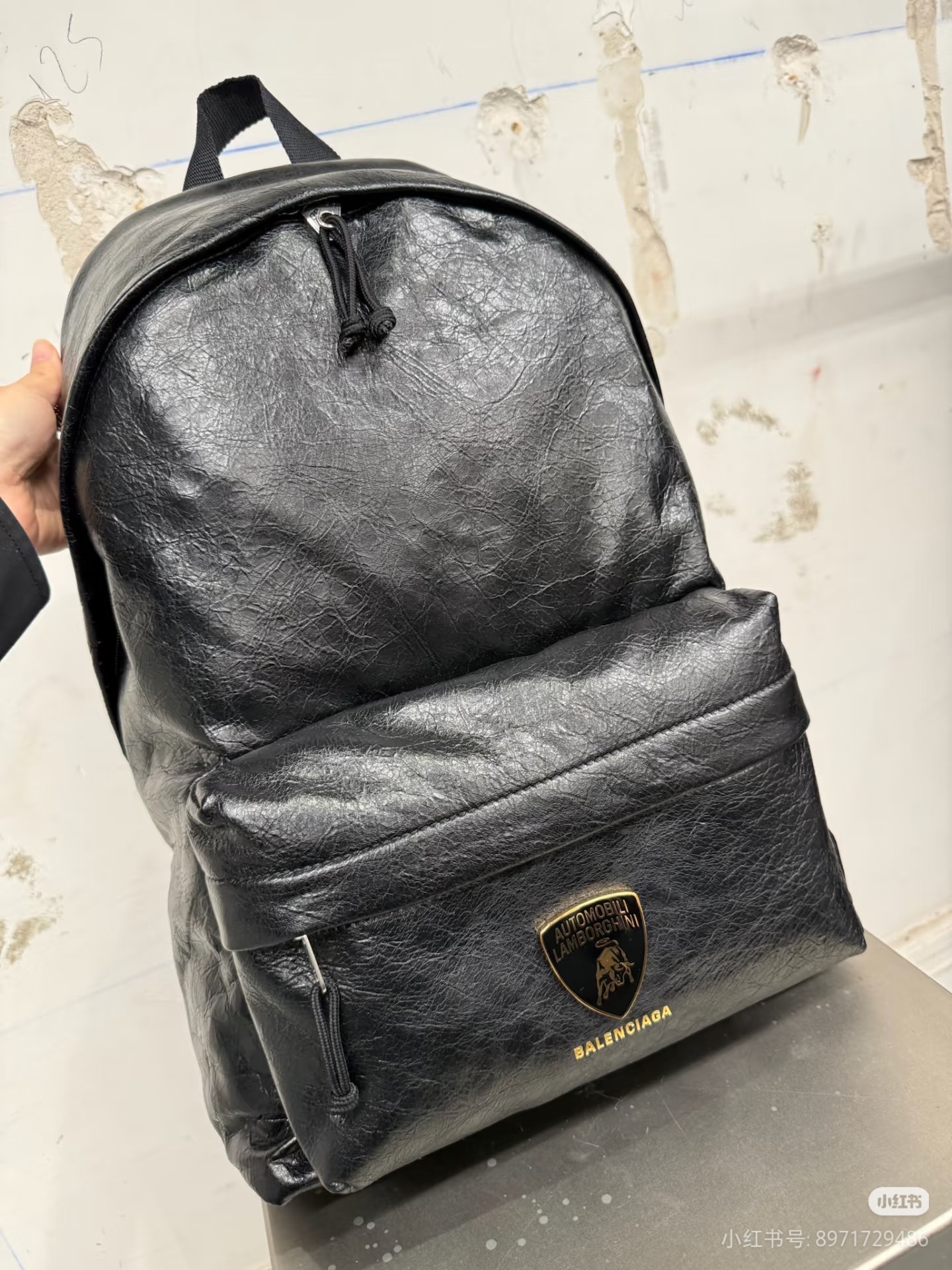 バレンシアガ × ランボルギーニ Explorer レザー バックパック ブラック 画像 4