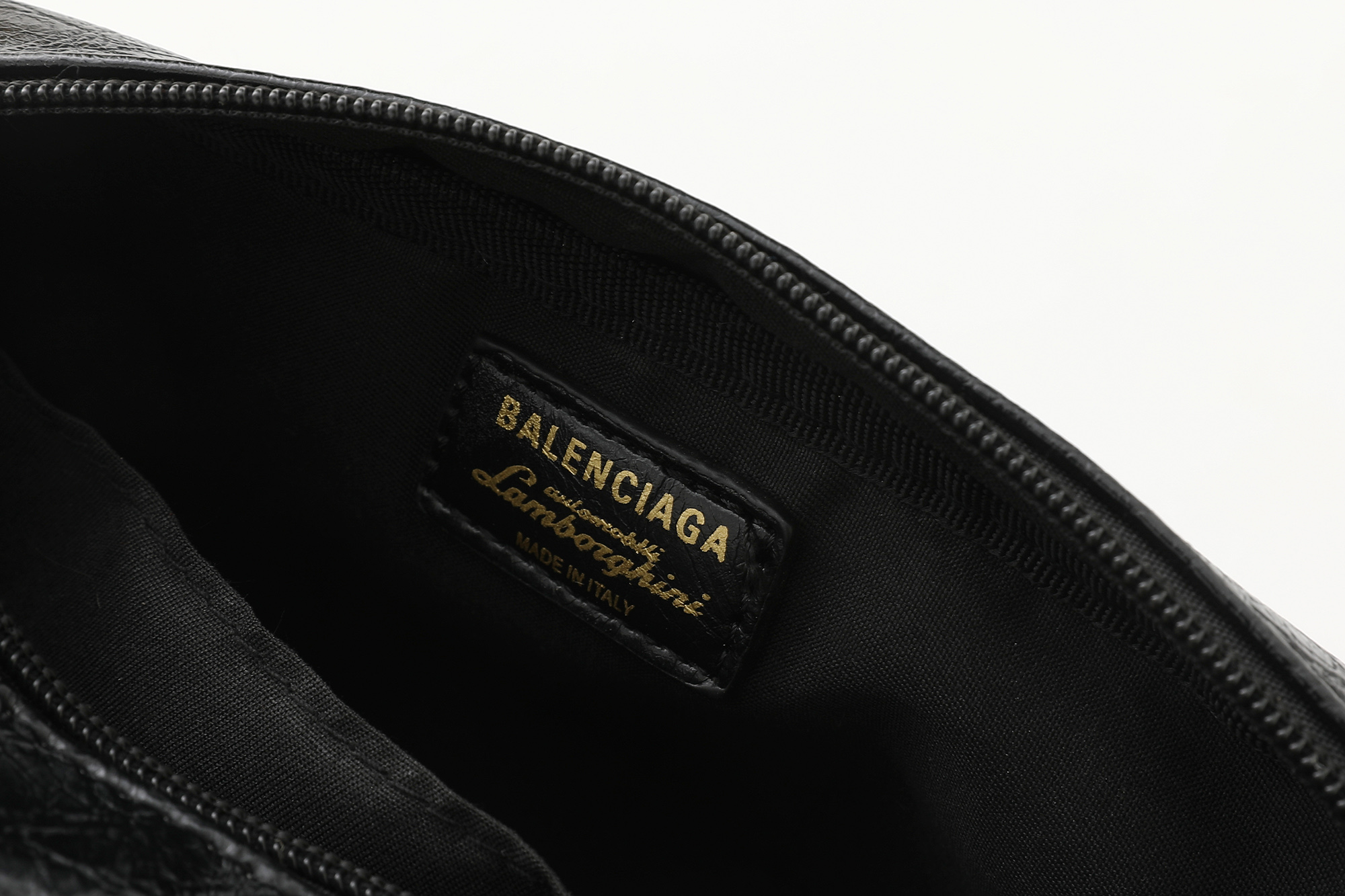 バレンシアガ × ランボルギーニ Explorer ショルダーバッグ ブラック 8275832AB0H 画像 8