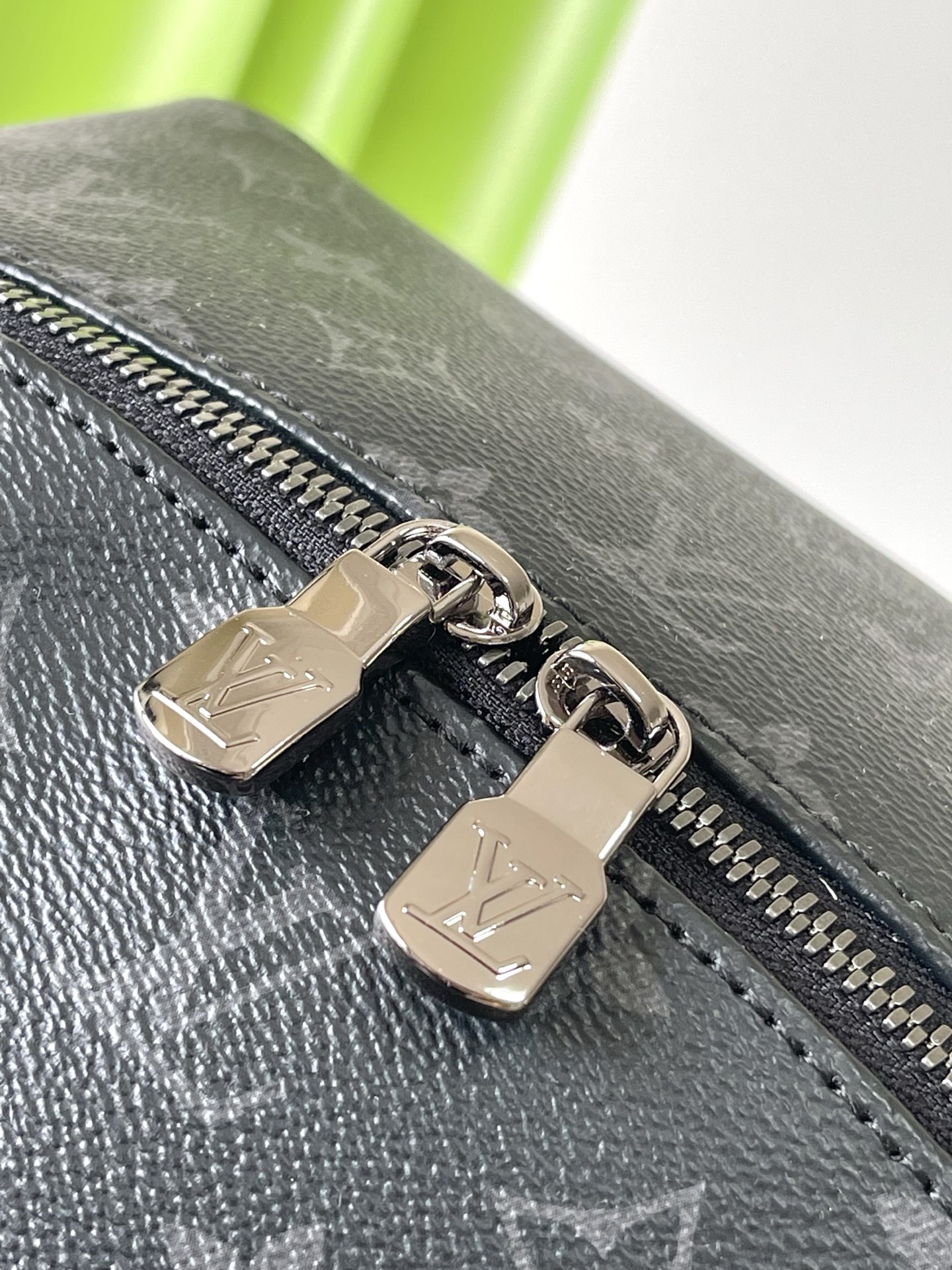 ルイ ヴィトン モノグラム エクリプス ディスカバリー バックパック M43186 画像 5