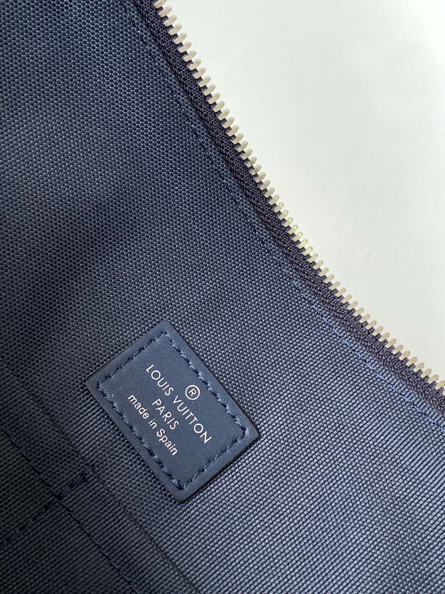 ルイ・ヴィトン LV アエログラム ブリーフケース ブラック M59159 画像 9