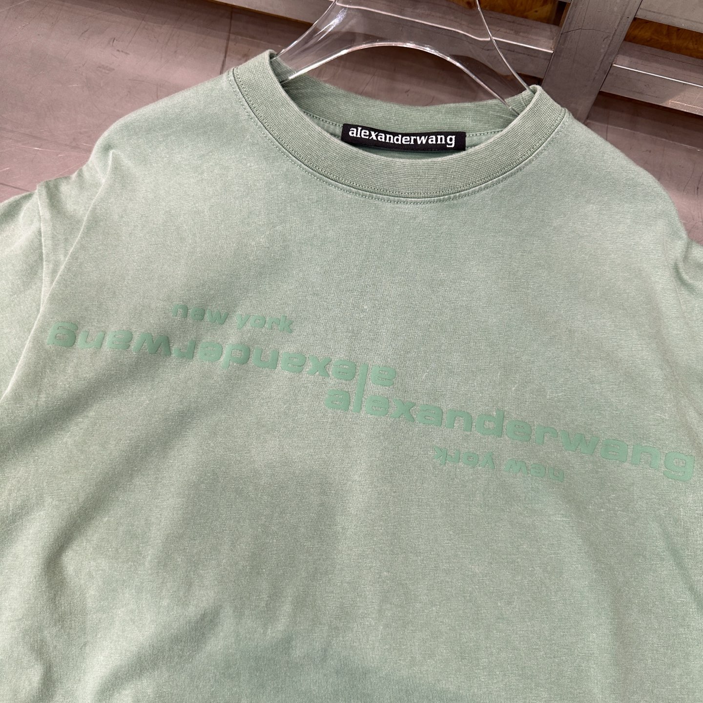 アレキサンダー ワン フォームロゴ ウォッシュ Tシャツ グリーン 画像 5