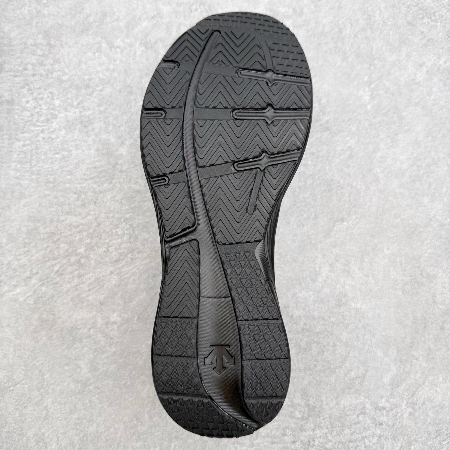 デサント Z-Foam ランニングシューズ ブラック 画像 9