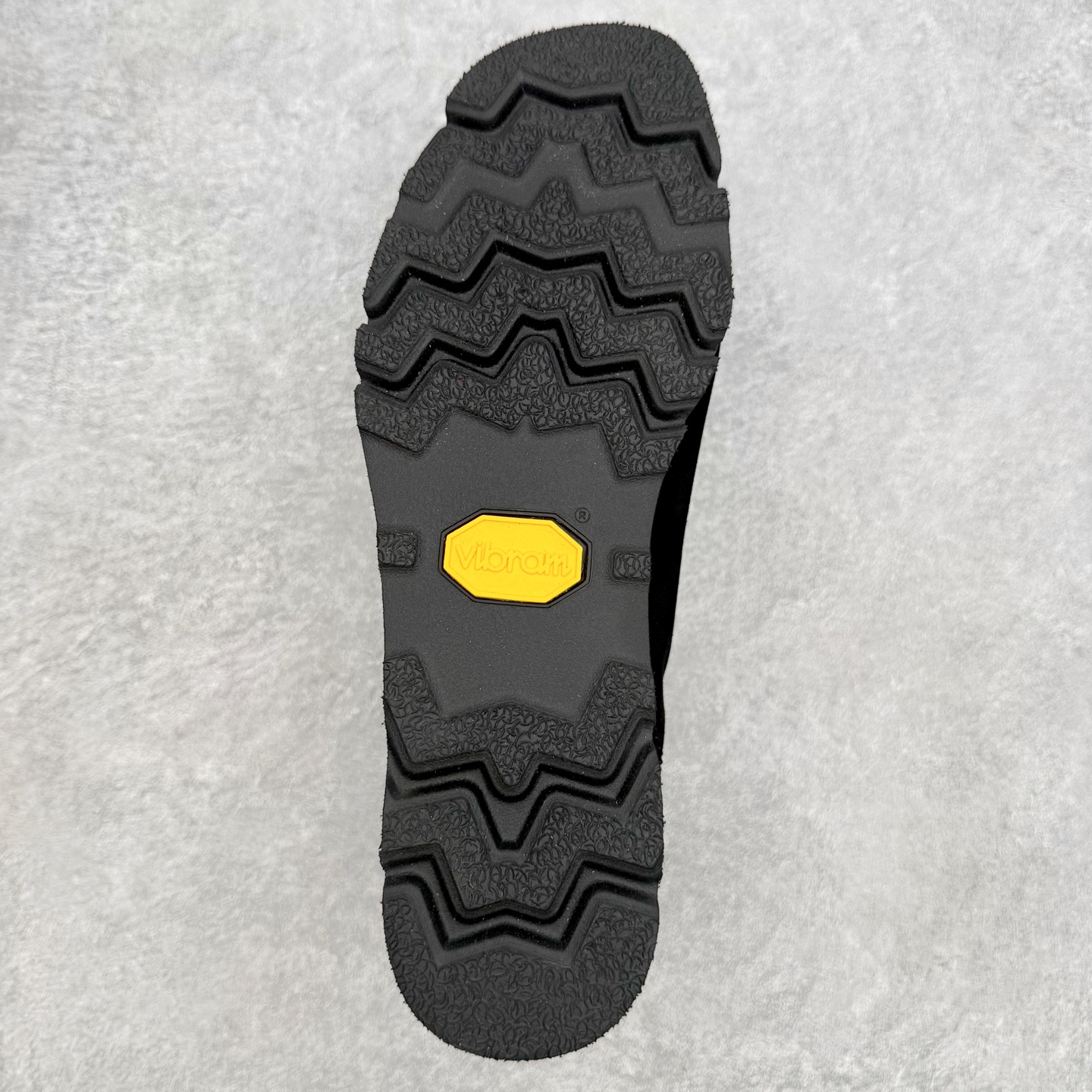 クラークス オリジナルズ Wallabee GTX スエード シューズ ブラック 画像 9