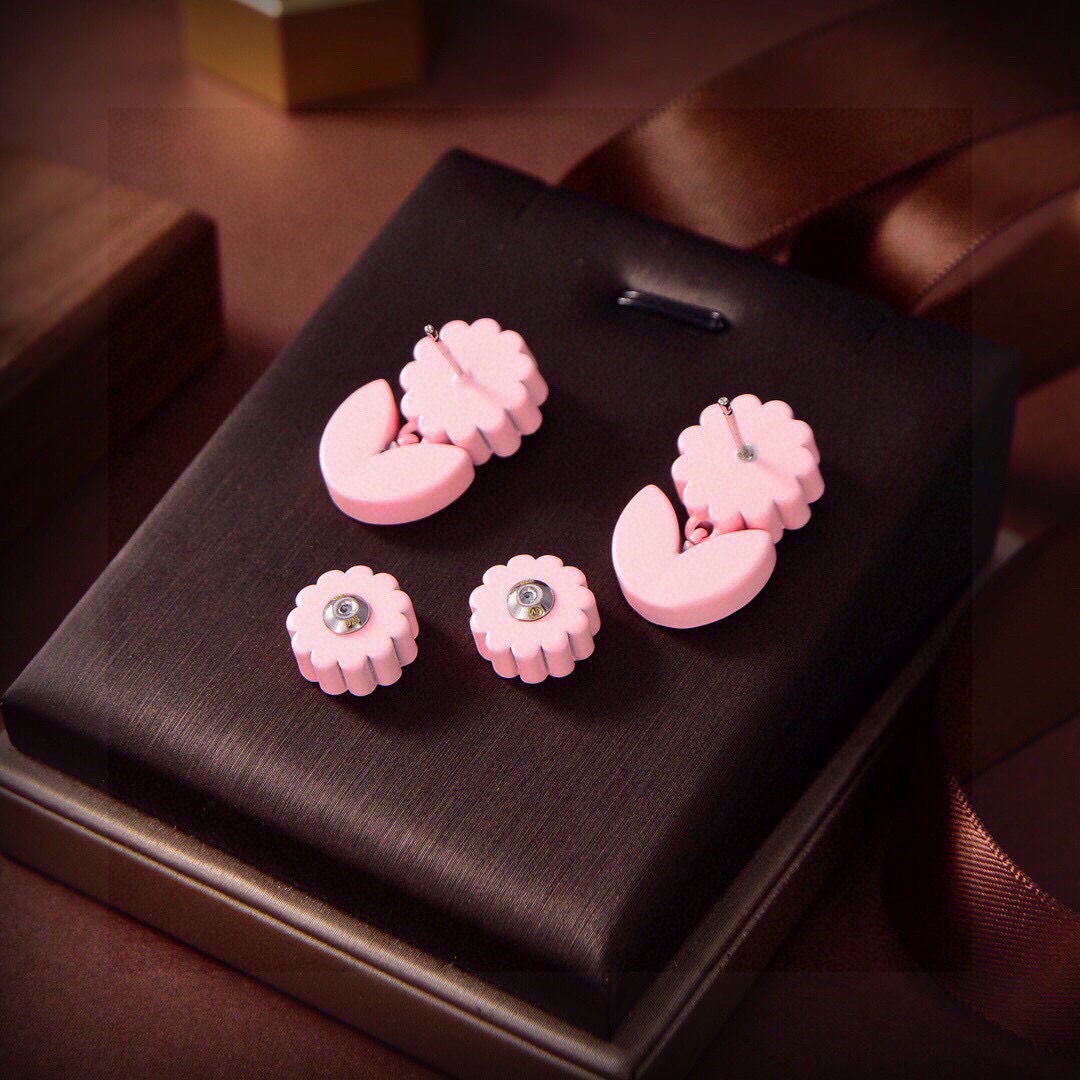 ボッテガ ヴェネタ フラワードロップピアス ピンクホワイト 画像 5