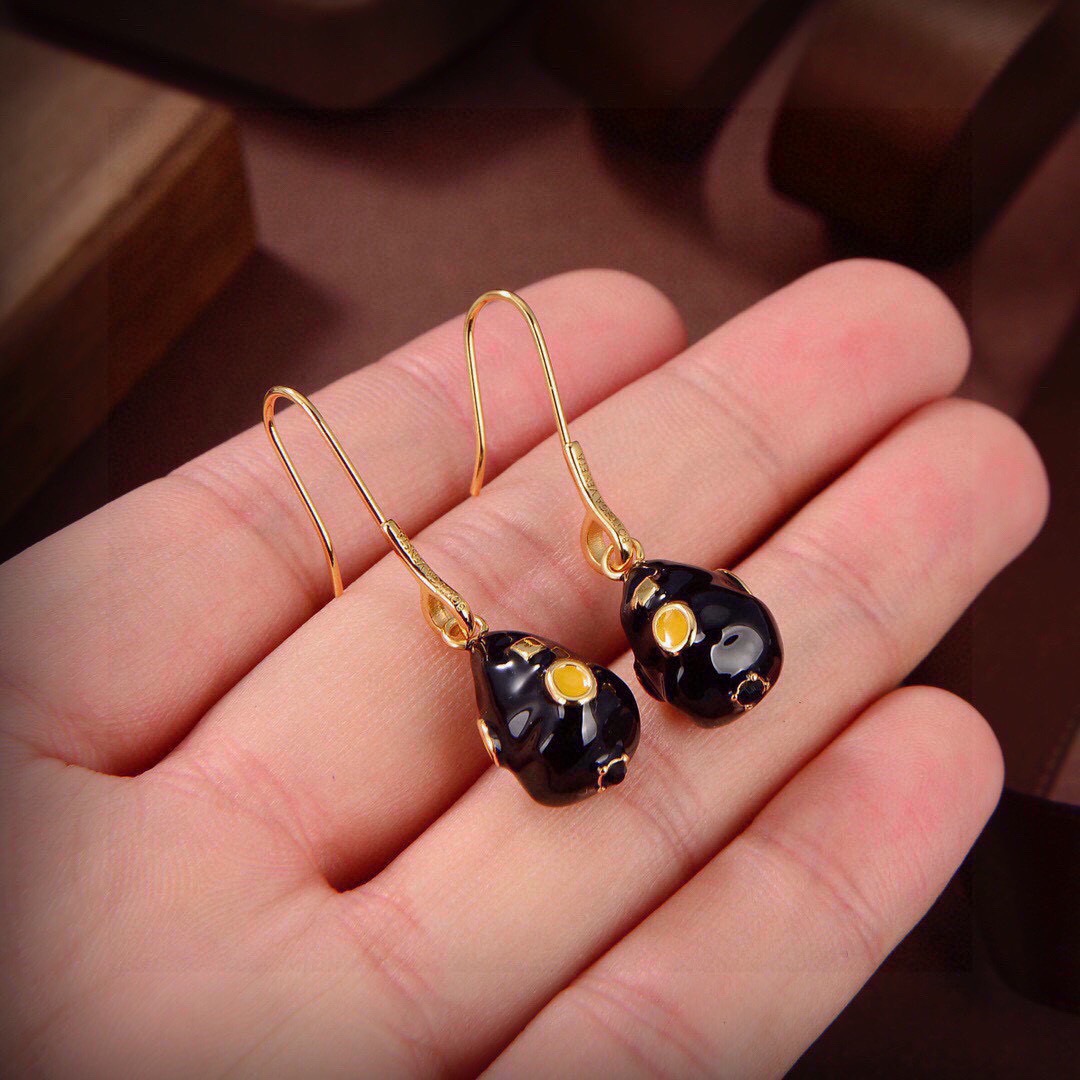 ボッテガ ヴェネタ フラワードロップピアス ブラックホワイト 画像 8