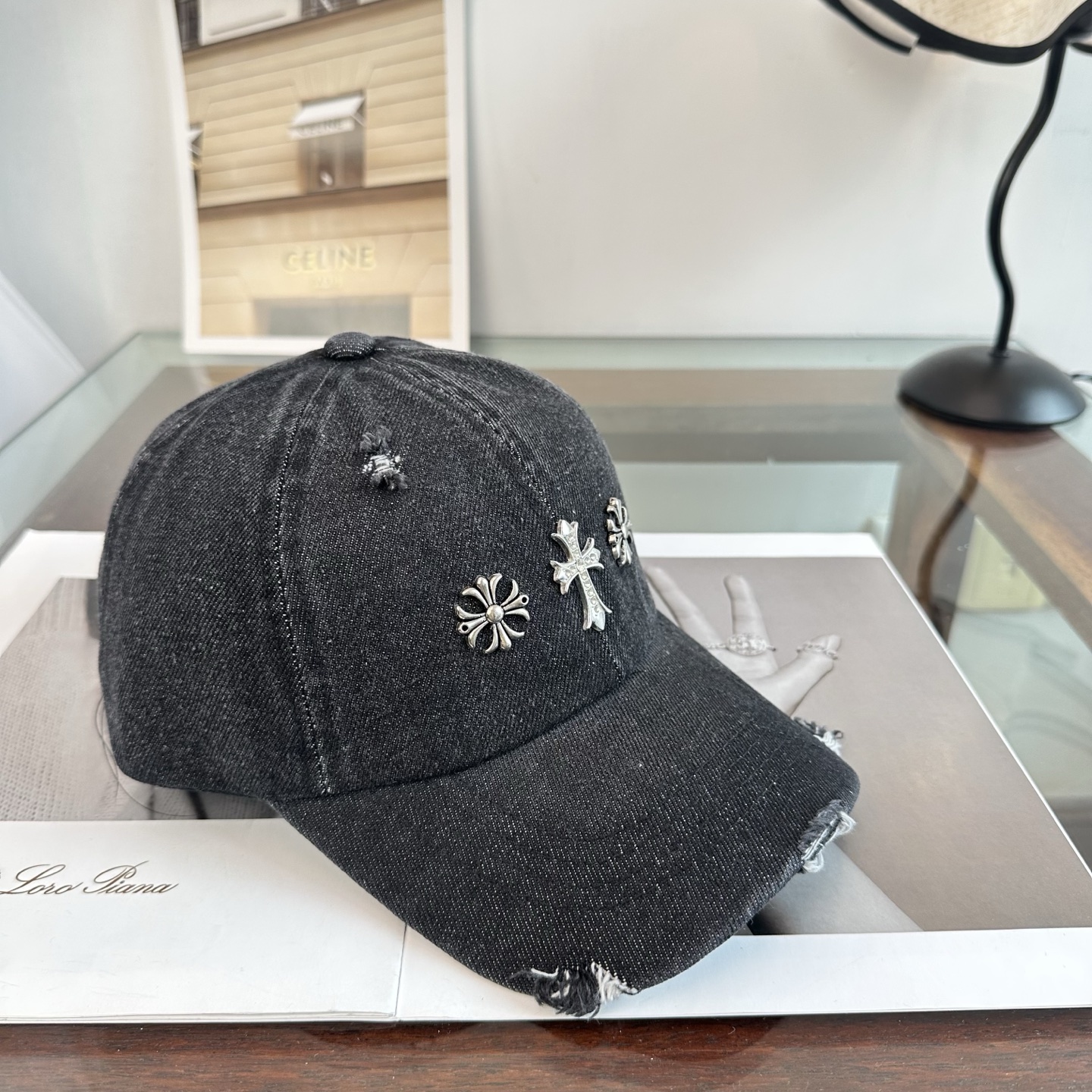 クロムハーツ クロス 刺繍 ベースボールキャップ チャコール ライトグレー トーン 484848 詳細画像 1