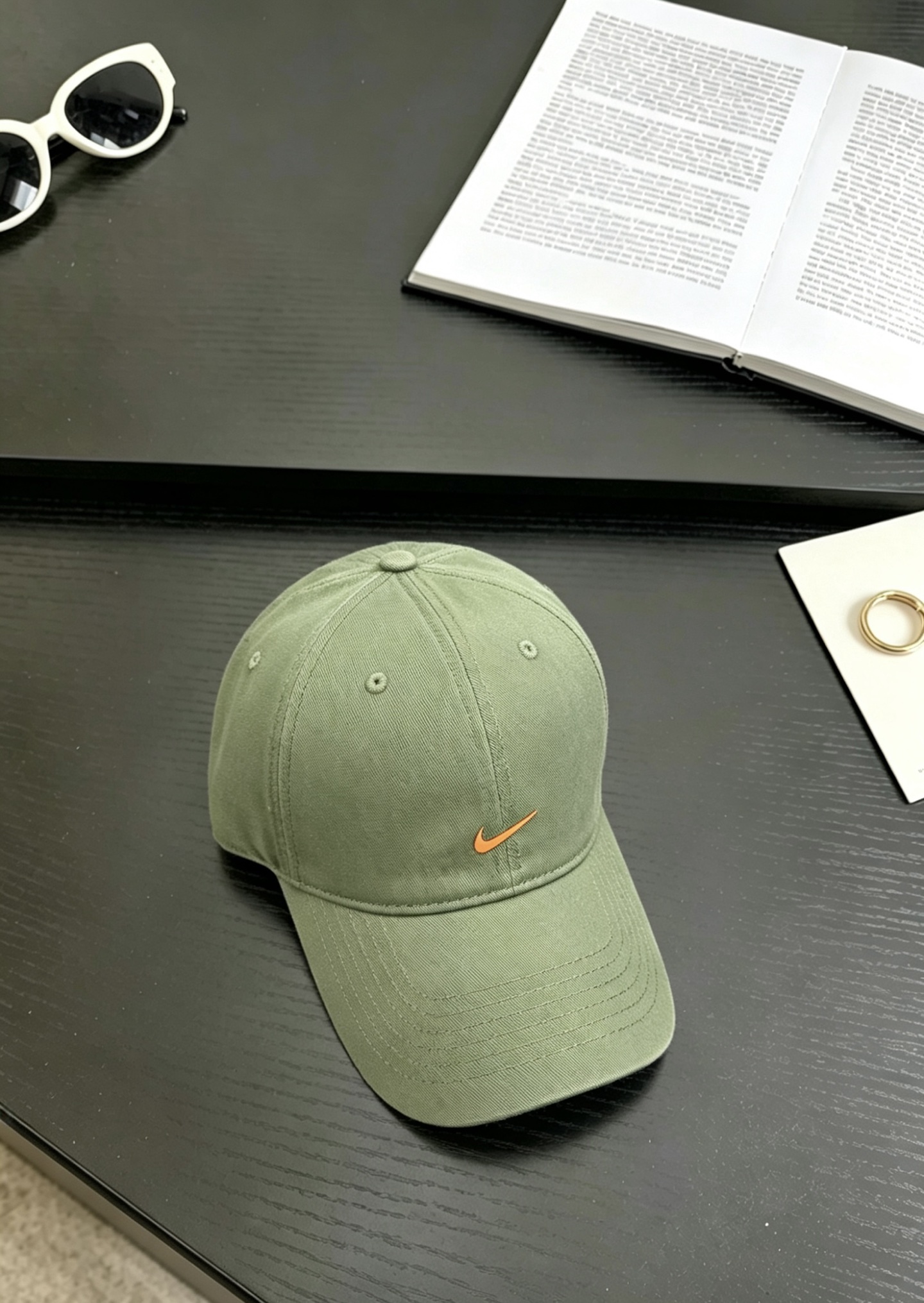 ナイキ ロゴ ベースボールキャップ グレー 画像 5