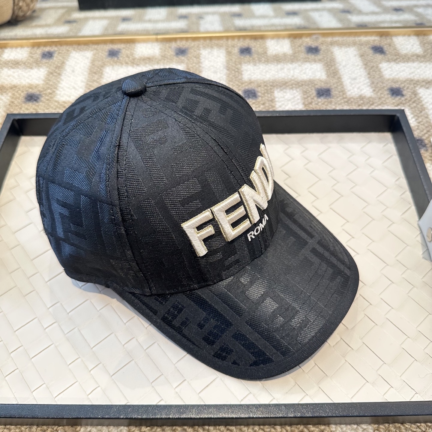 フェンディ FFモノグラム ベースボールキャップ チャコール 詳細画像 2