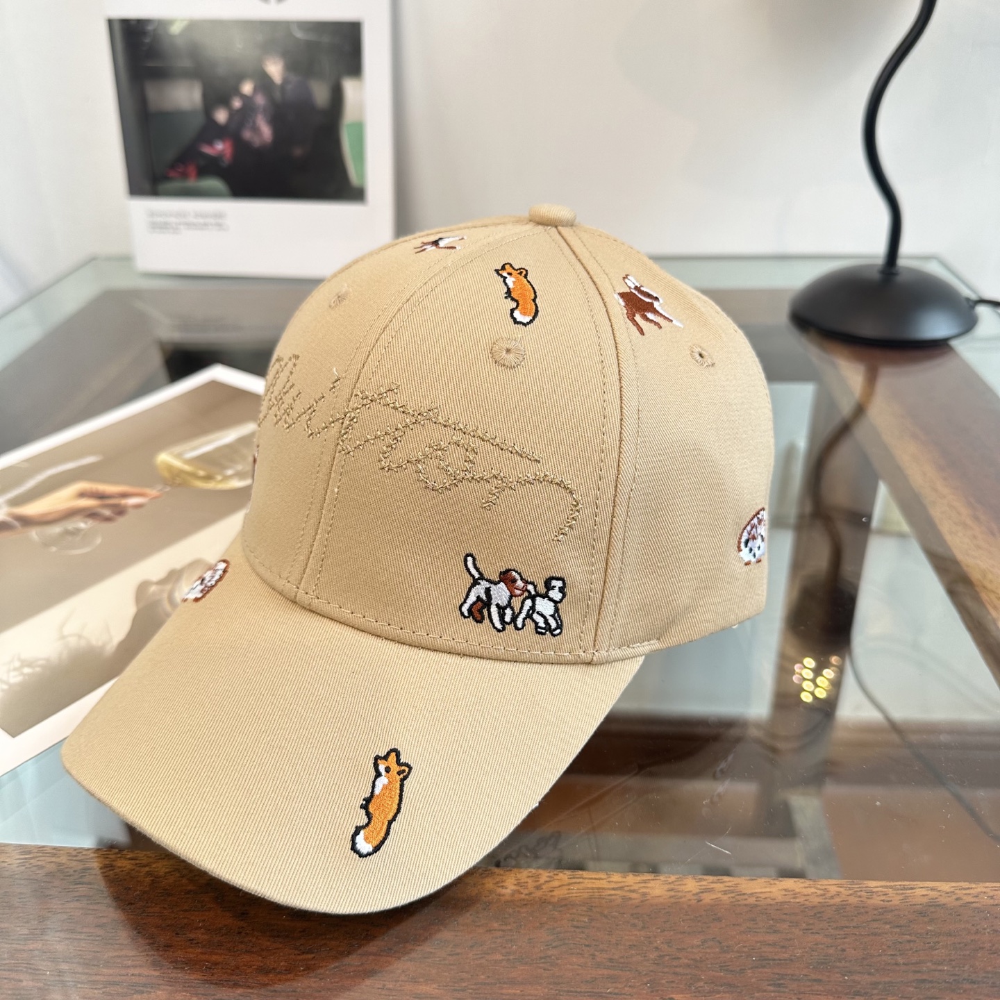 ルイ・ヴィトン スクリプト ロゴ ベースボールキャップ イエロー ニュートラル トーン F0D8A8 詳細画像 2