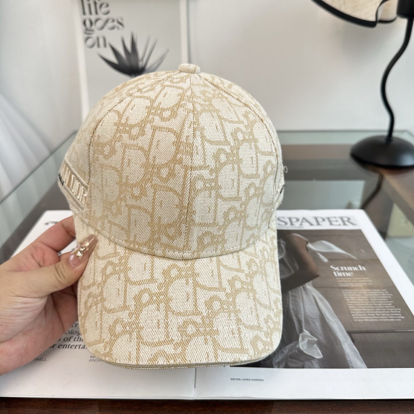 ディオール クリスチャン ディオール ロゴ ベースボールキャップ ニュートラル ライトグレー トーン D8D8C0 詳細画像 3