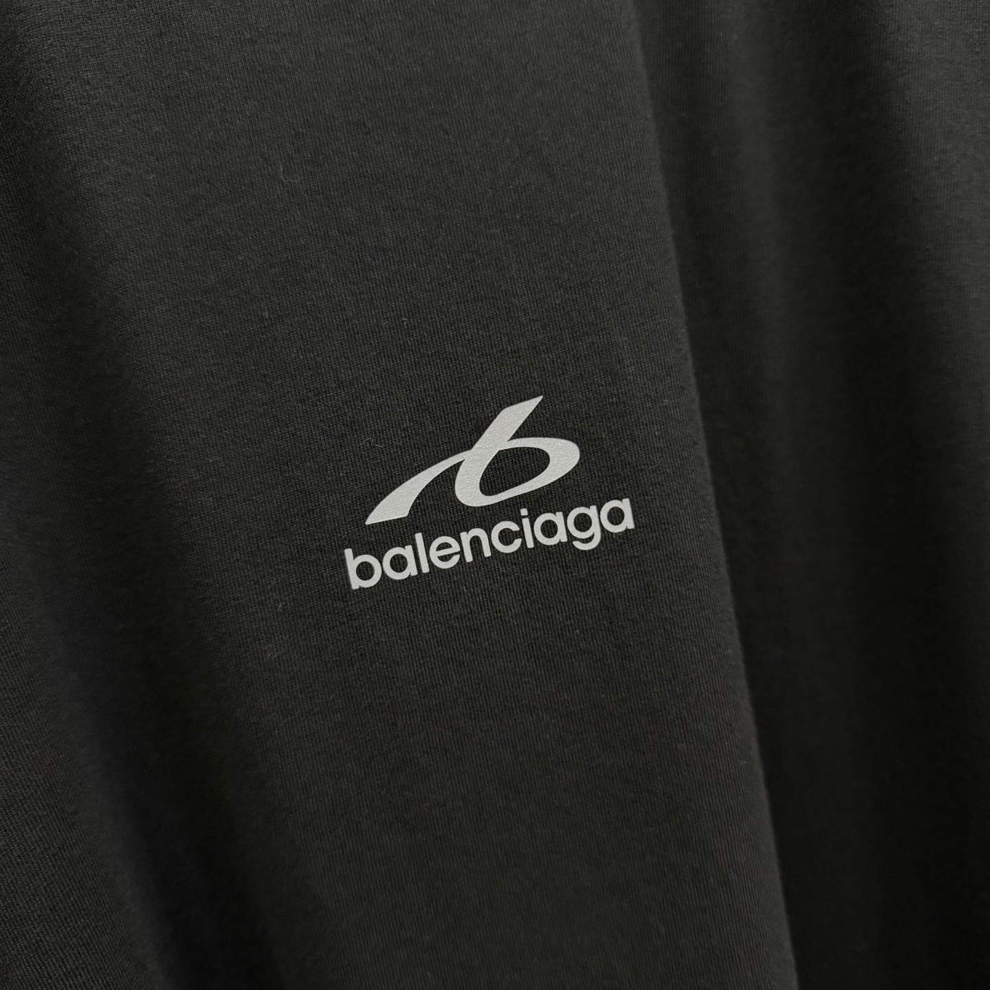 バレンシアガ 3Bスポーツアイコン オーバーサイズTシャツ ウォッシュブラック 0400026629978 詳細画像 2