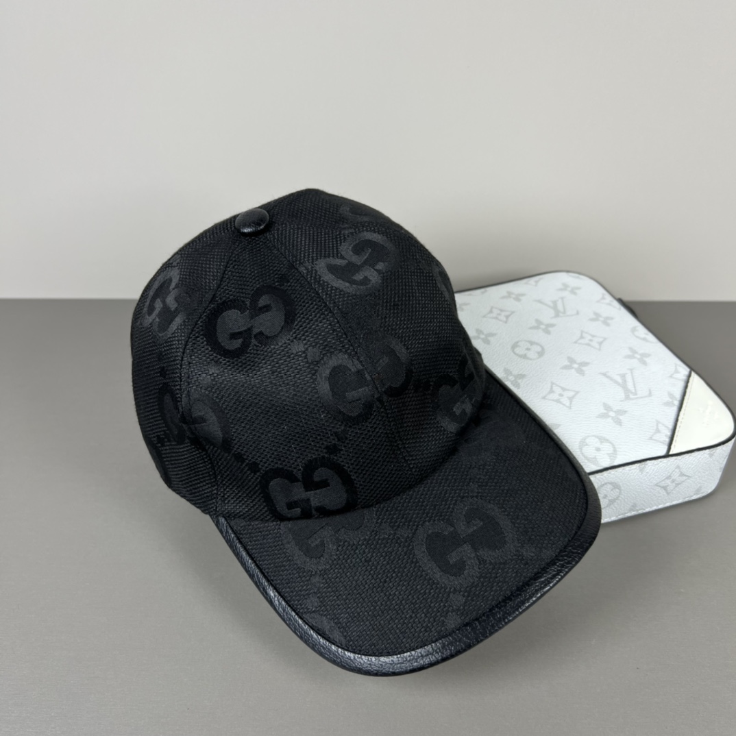 グッチ GGキャンバス ベースボールキャップ ブラック 画像 4