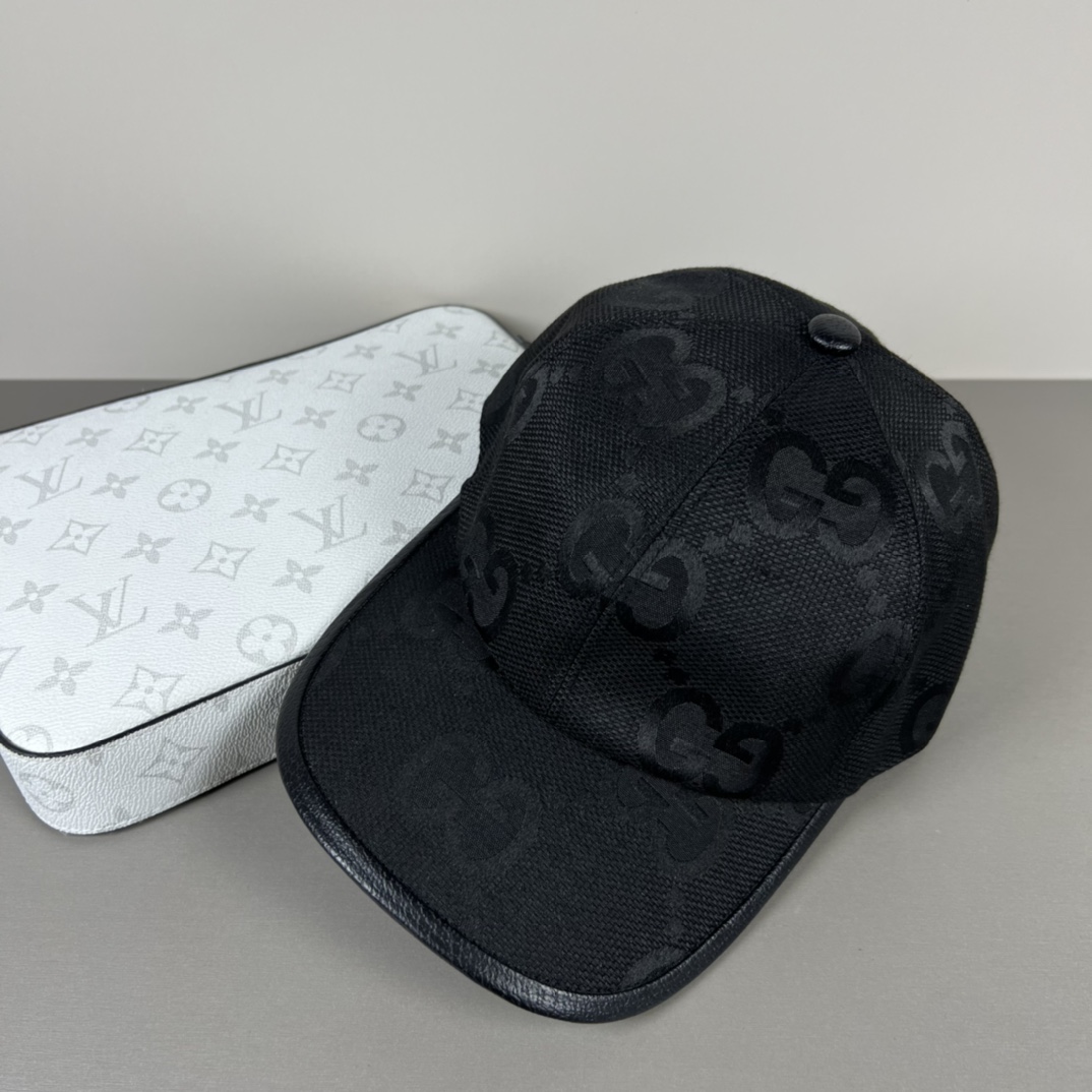 グッチ GGキャンバス ベースボールキャップ ブラック 画像 5