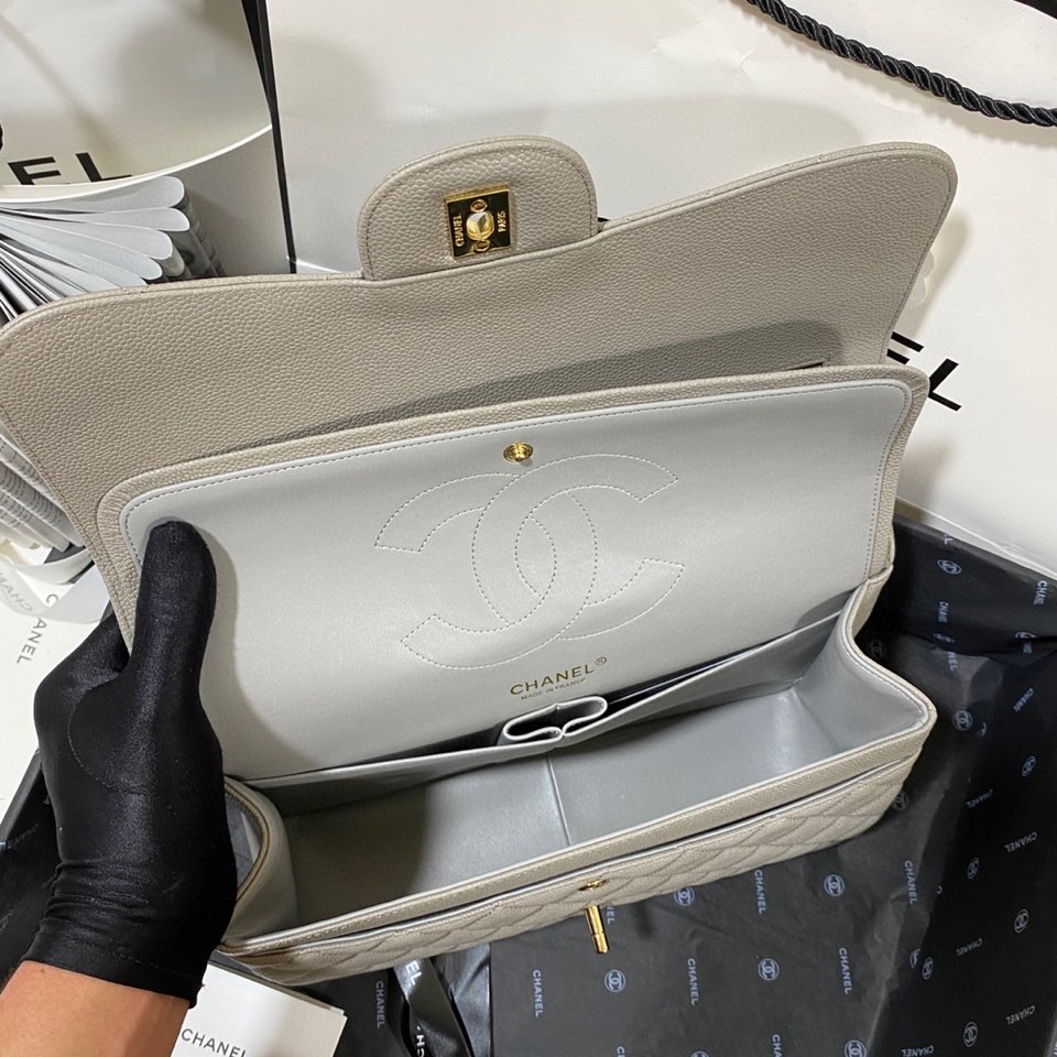 シャネル ラージ クラシックフラップ キャビア バッグ トープグレー ゴールド A58600 画像 9