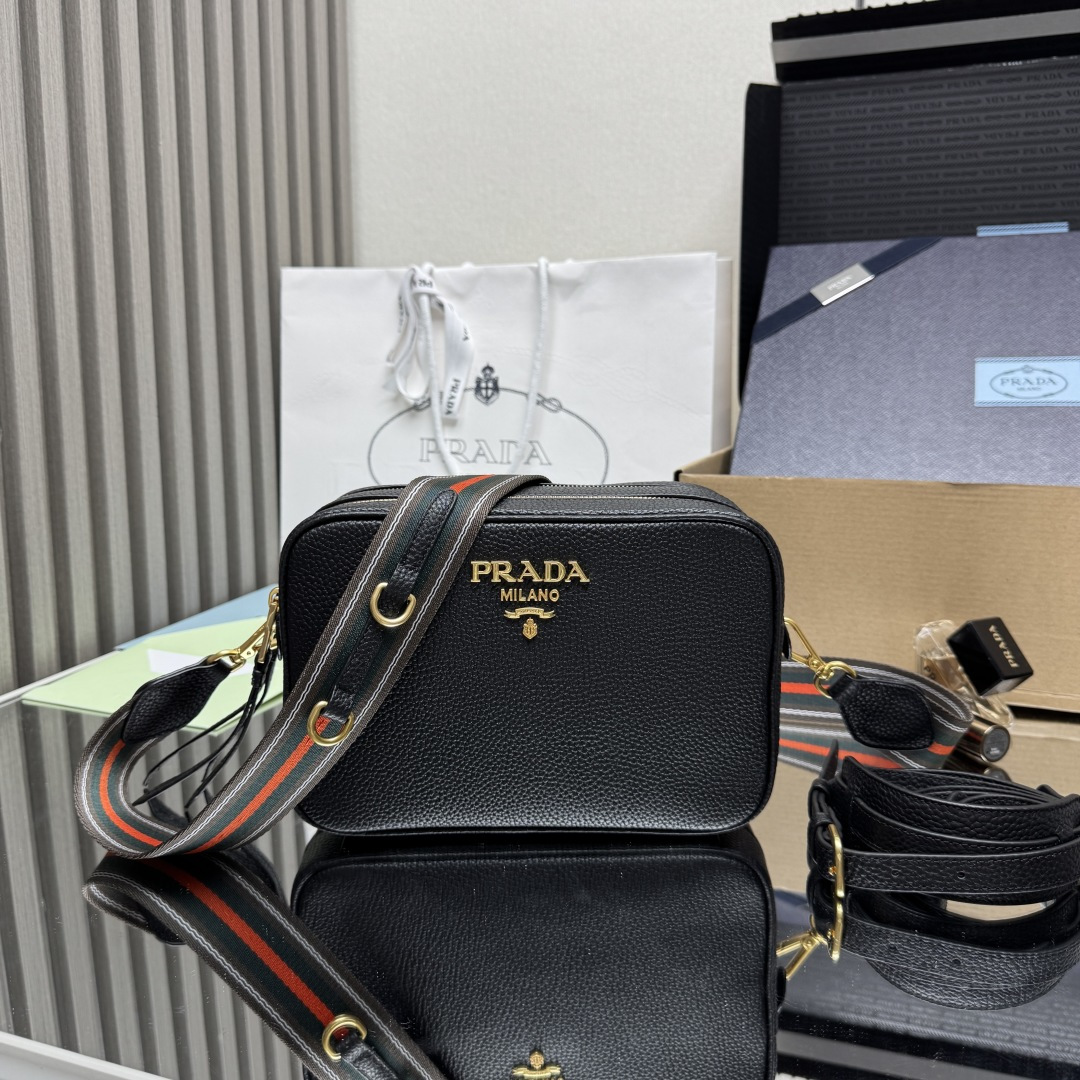プラダ スモール レザー ショルダーバッグ ブラック 1BH082 画像 9