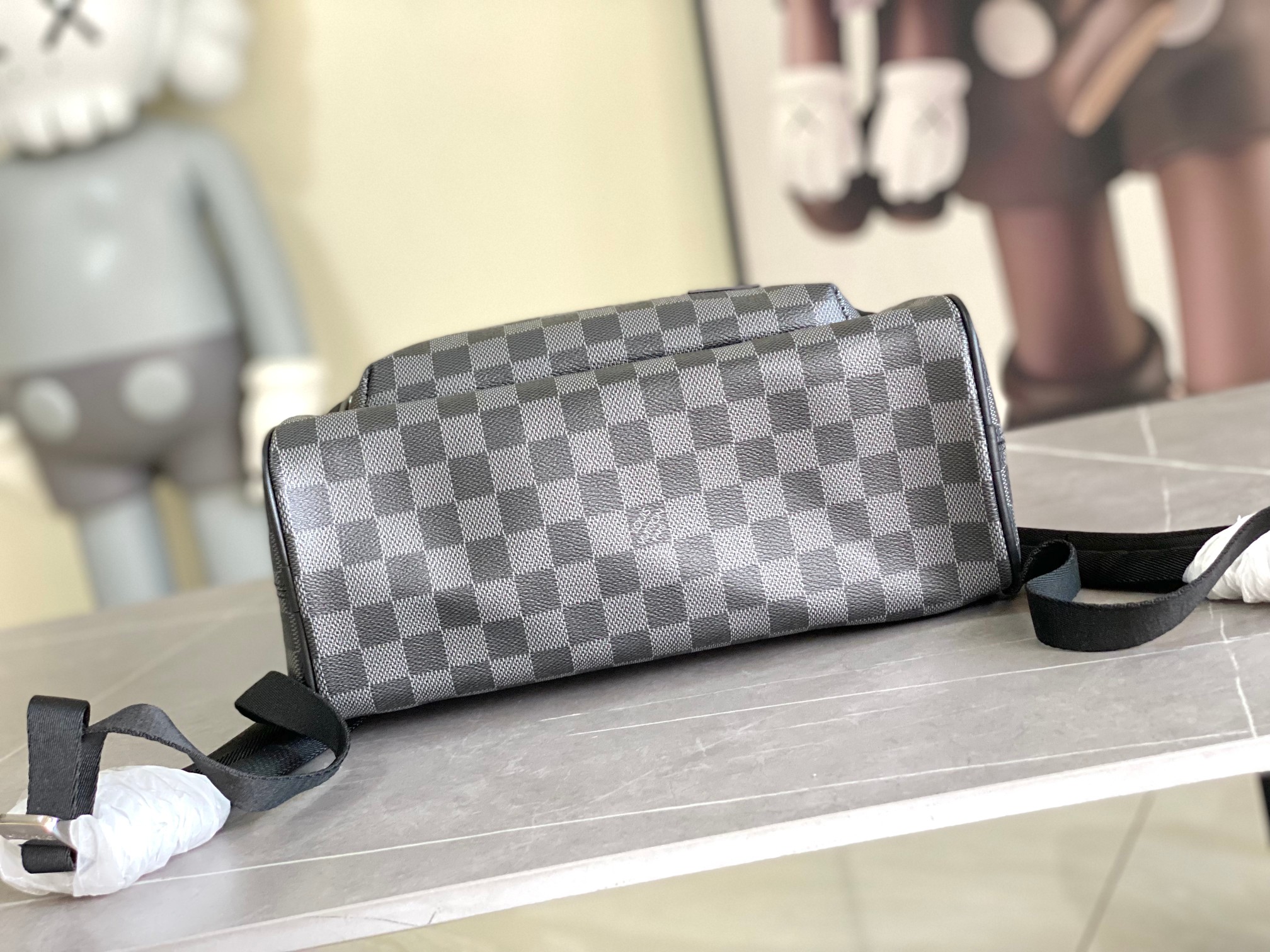 ルイ・ヴィトン Avenue バックパック ダミエ グラフィット N40499 画像 4