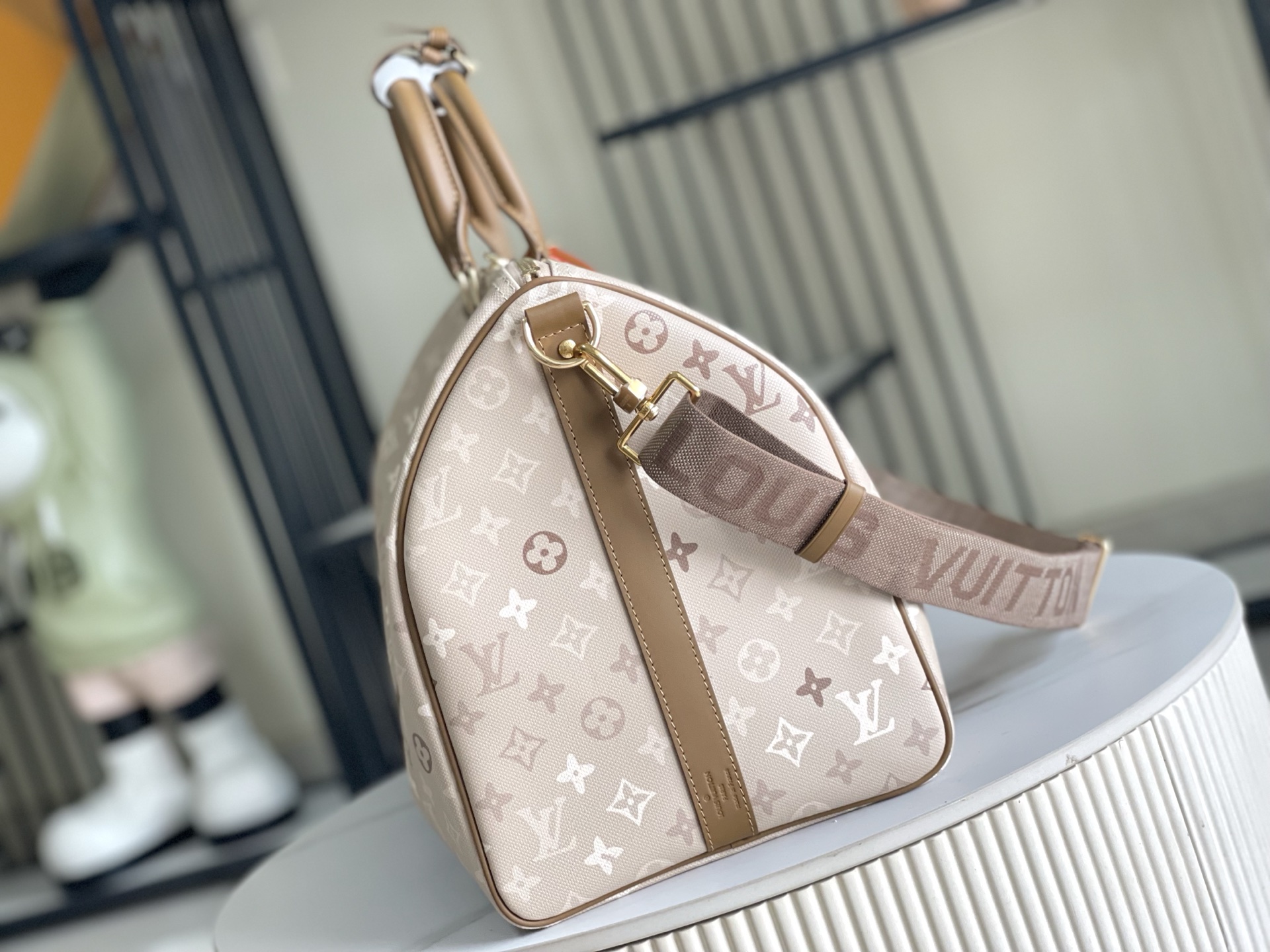 ルイ・ヴィトン Keepall Bandouliere 50 モノグラム ヘリテージ M29159 詳細画像 3
