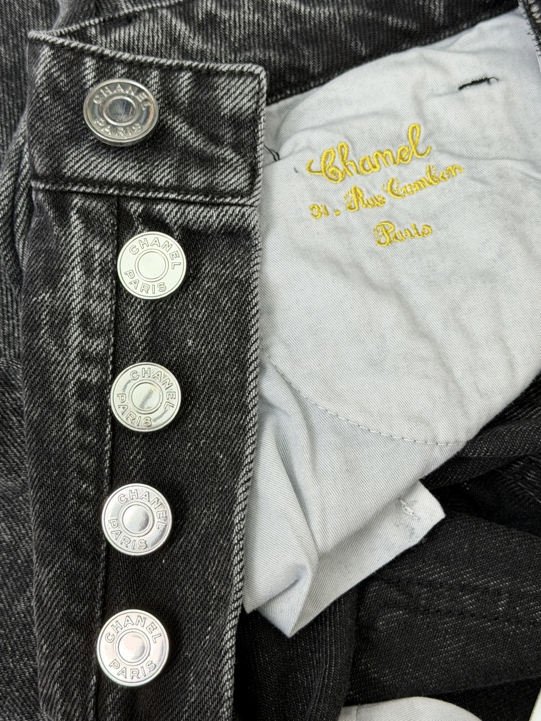 シャネル 26S CC刺繍 ストレートジーンズ ブラックウォッシュ 画像 7