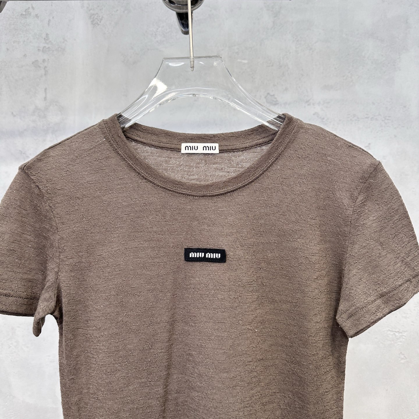 ミュウミュウ 刺繍ロゴ ウール 半袖Tシャツ トープ 詳細画像 2