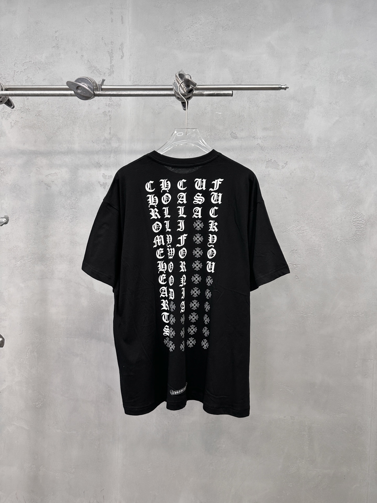 クロムハーツ 縦ロゴ バックプリントTシャツ ブラック 詳細画像 2