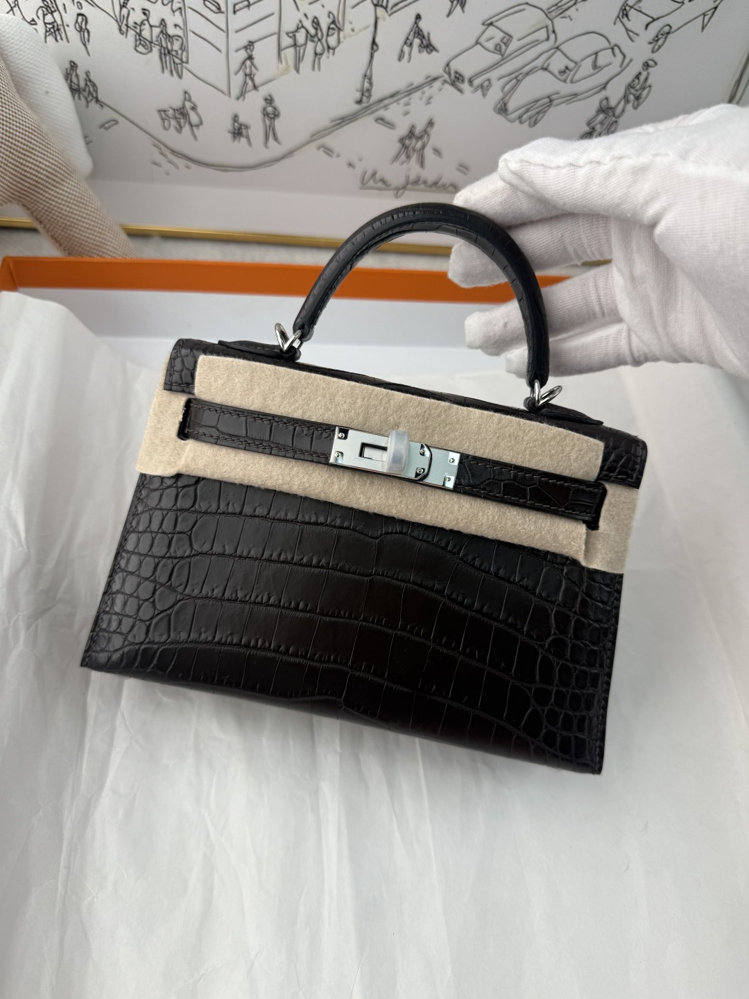 エルメス Mini Kelly II クロコダイル 19cm ブラック ゴールド金具 コントラストフェルト 詳細画像 3