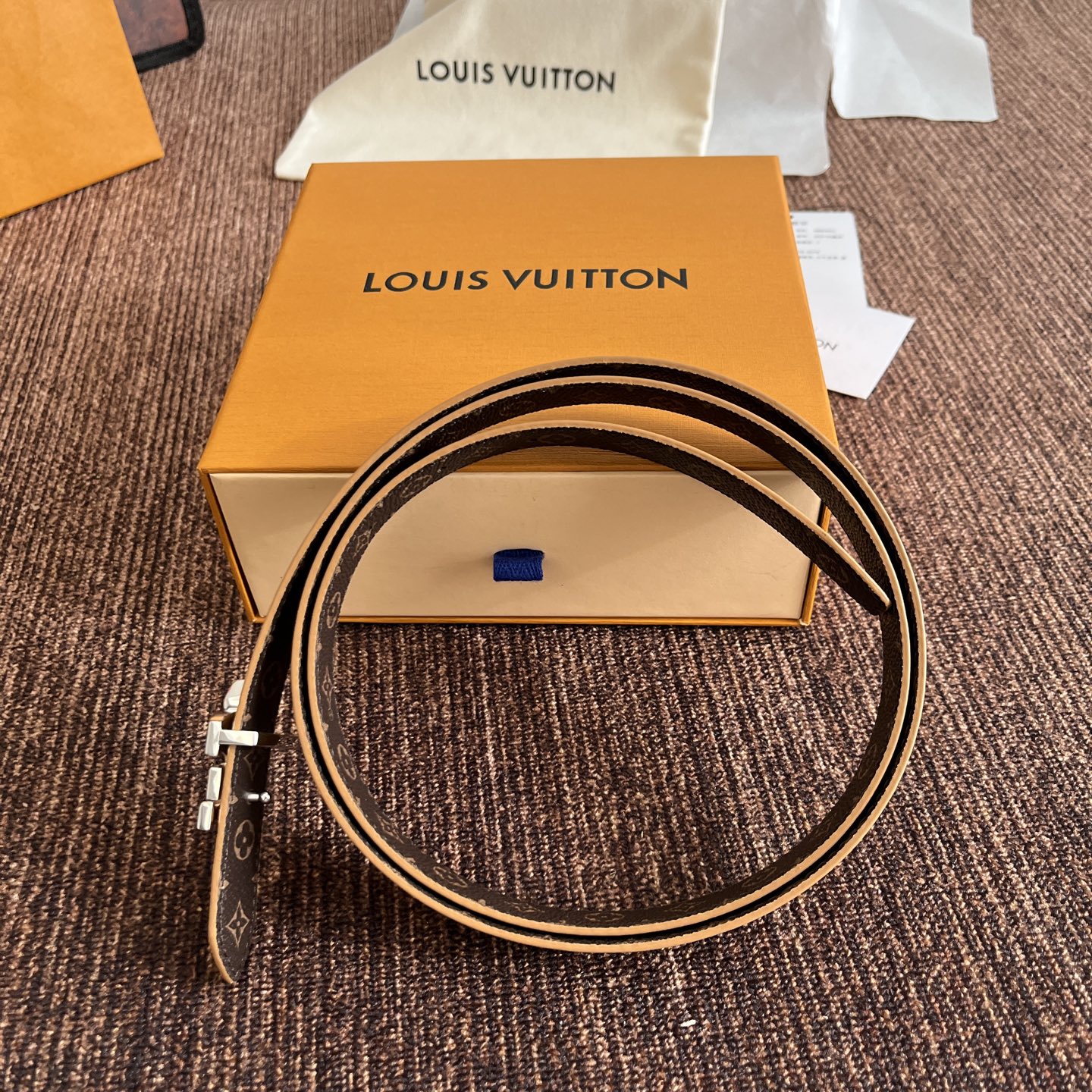 ルイヴィトン LV Bloom 20mm リバーシブルベルト タン シルバー 画像 8