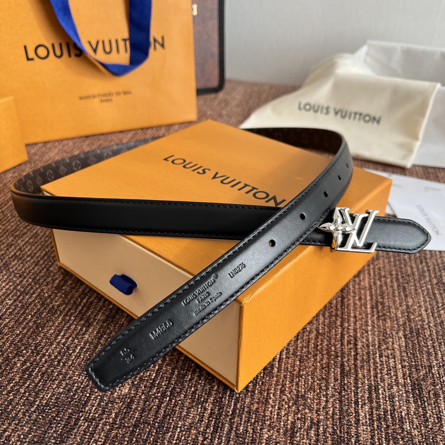 ルイヴィトン Pretty LV 20mm リバーシブルベルト ブラック ゴールド 画像 4