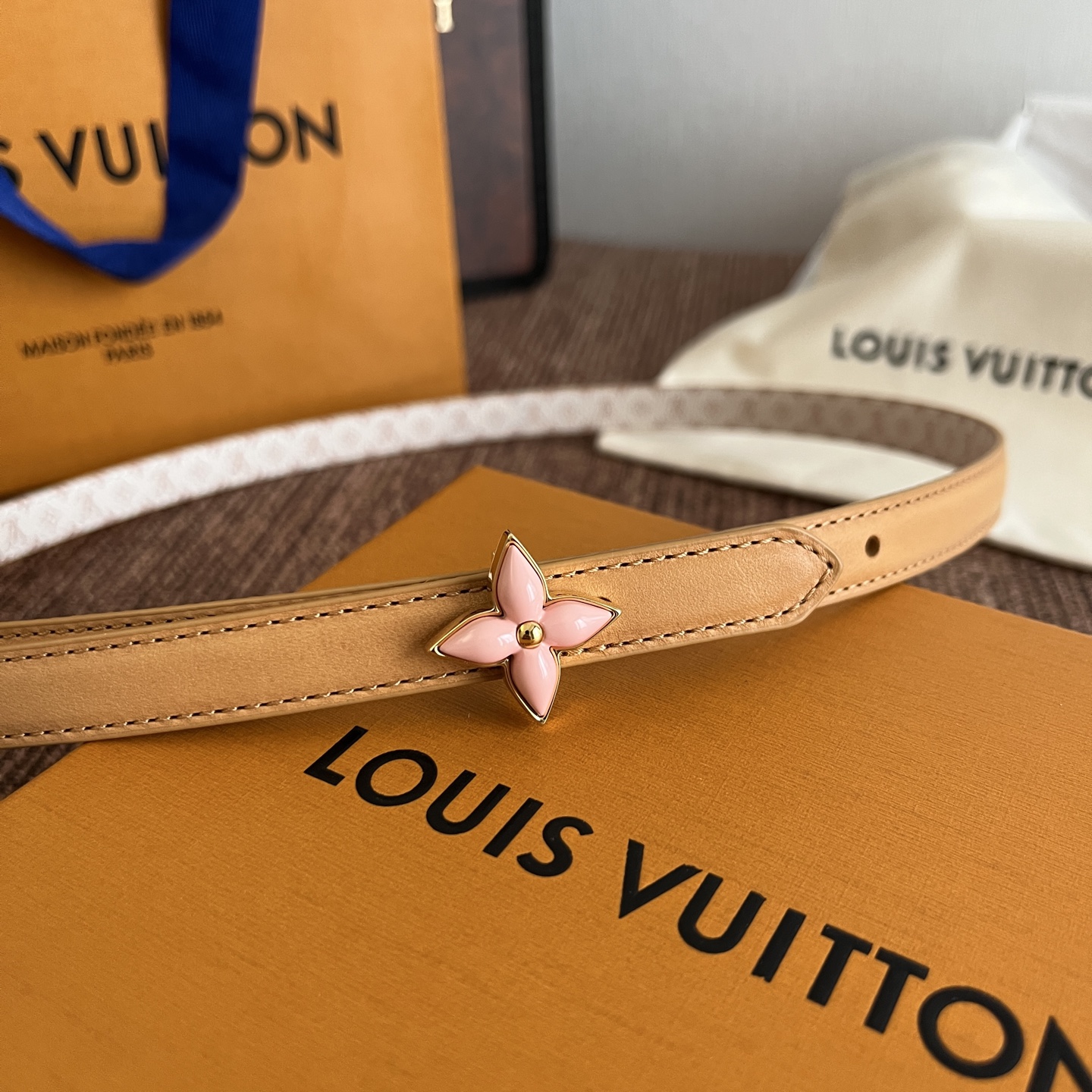 ルイヴィトン LV Mini Flowergram 15mm リバーシブルベルト デューン ゴールド 詳細画像 2