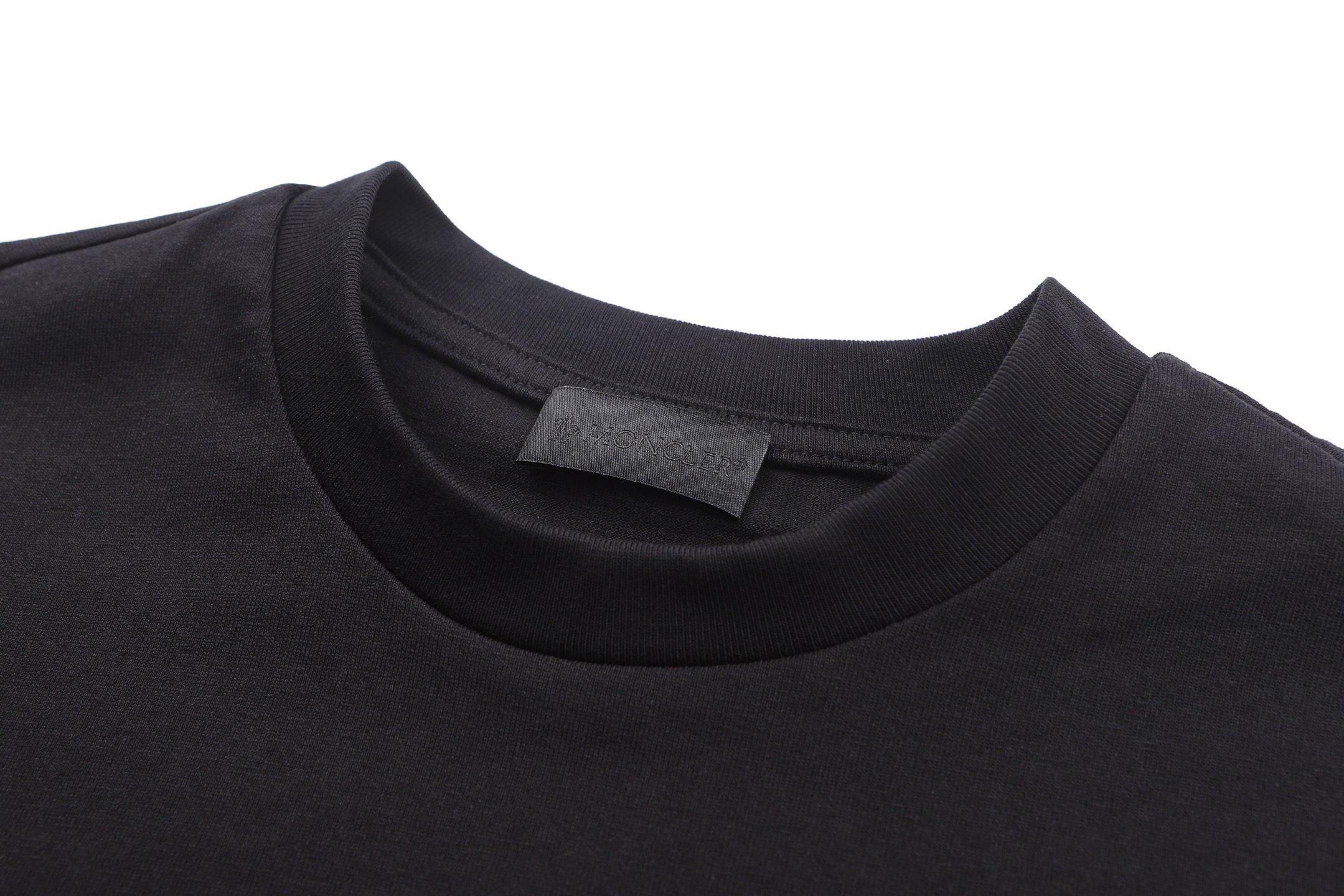 モンクレール フロック胸ロゴ Tシャツ ブラック 詳細画像 3